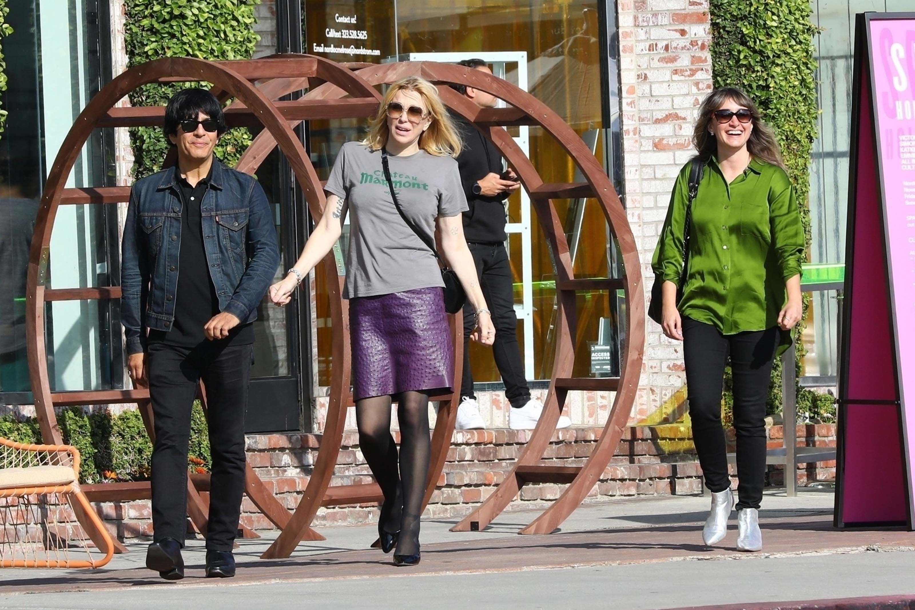 Courtney Love enjoys some retail therapy ahead of the weekend