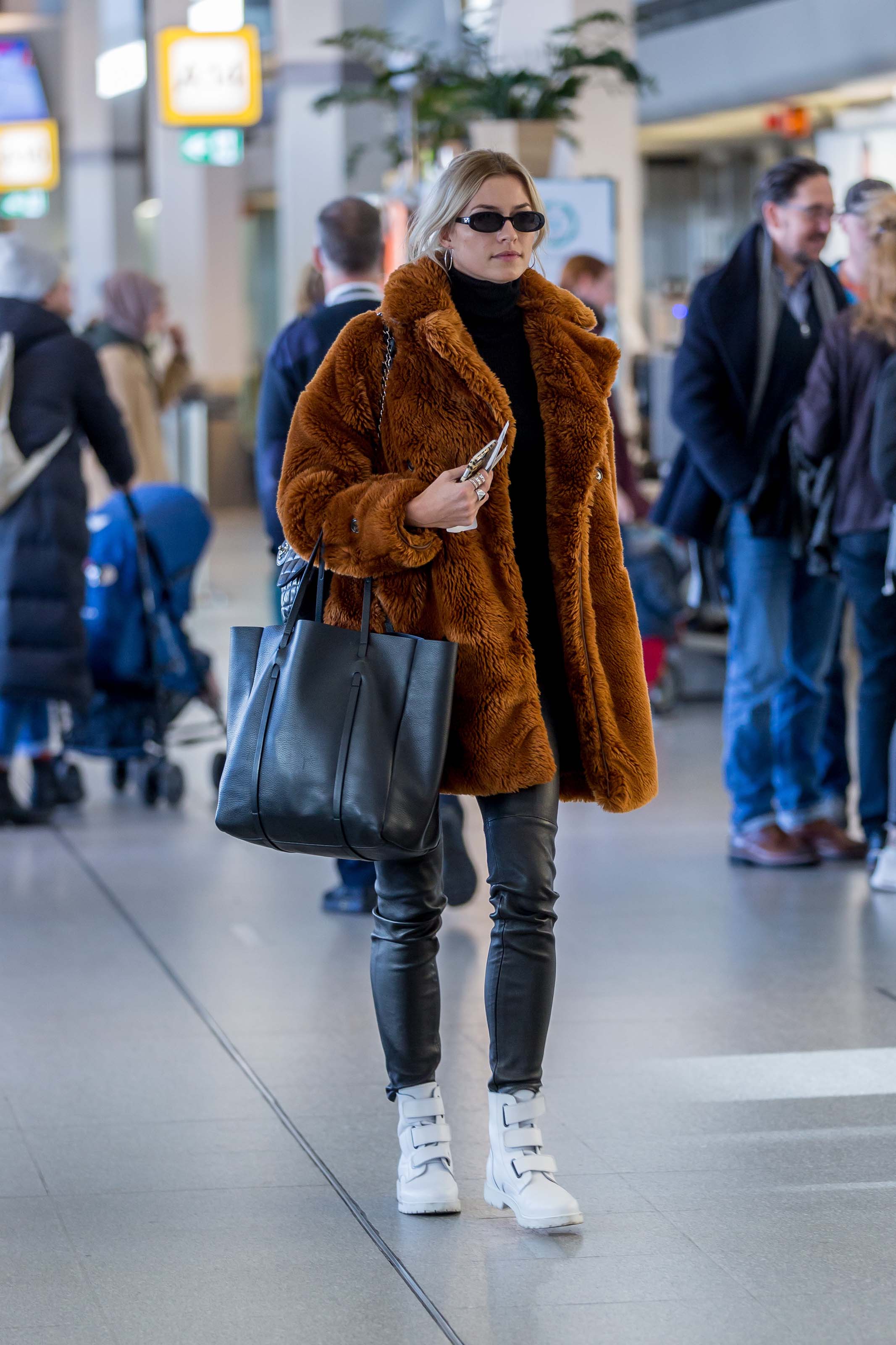 Lena Gercke seen at Tegel Airport