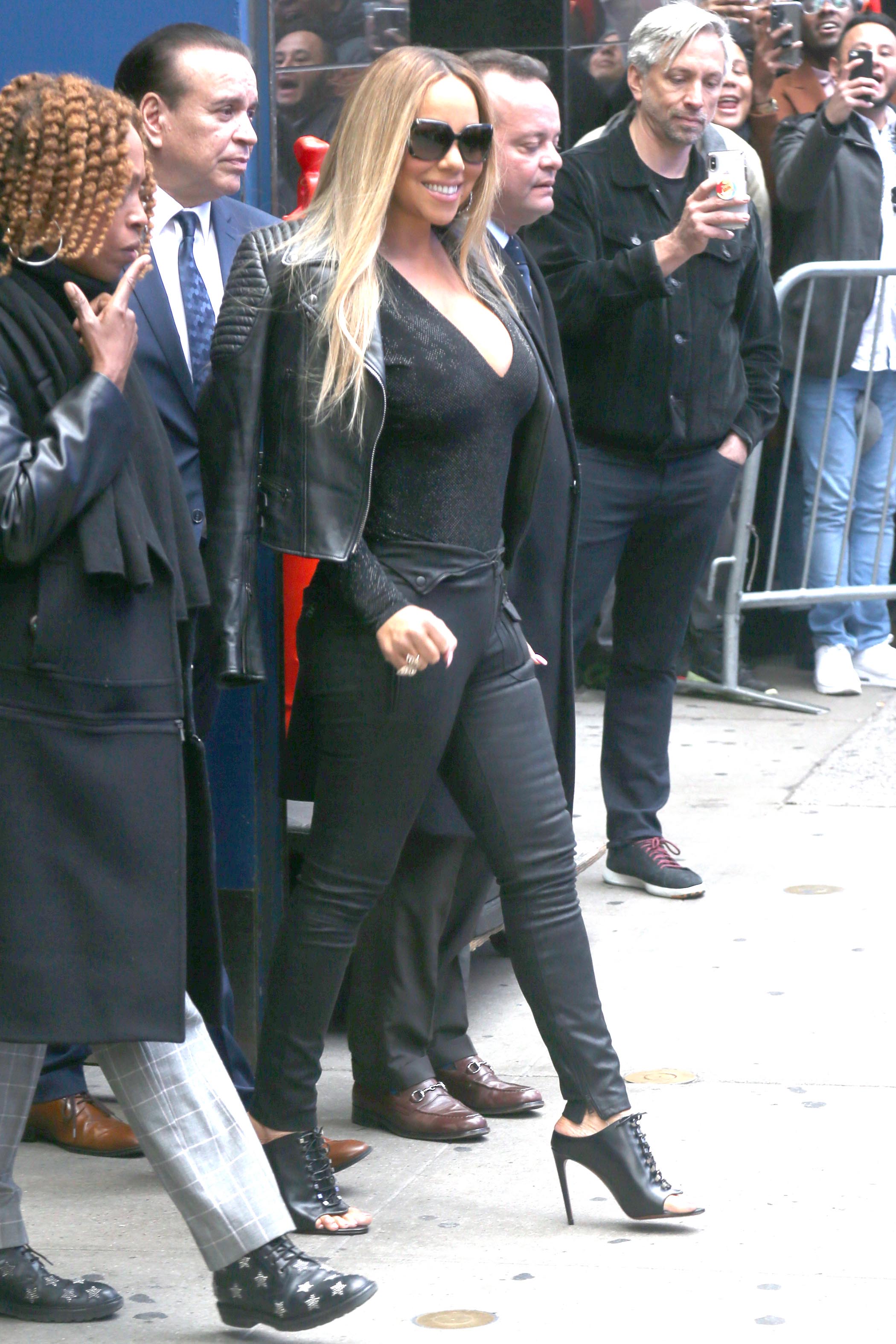 Mariah Carey leaves the Good Morning America show after promoting her new ablum