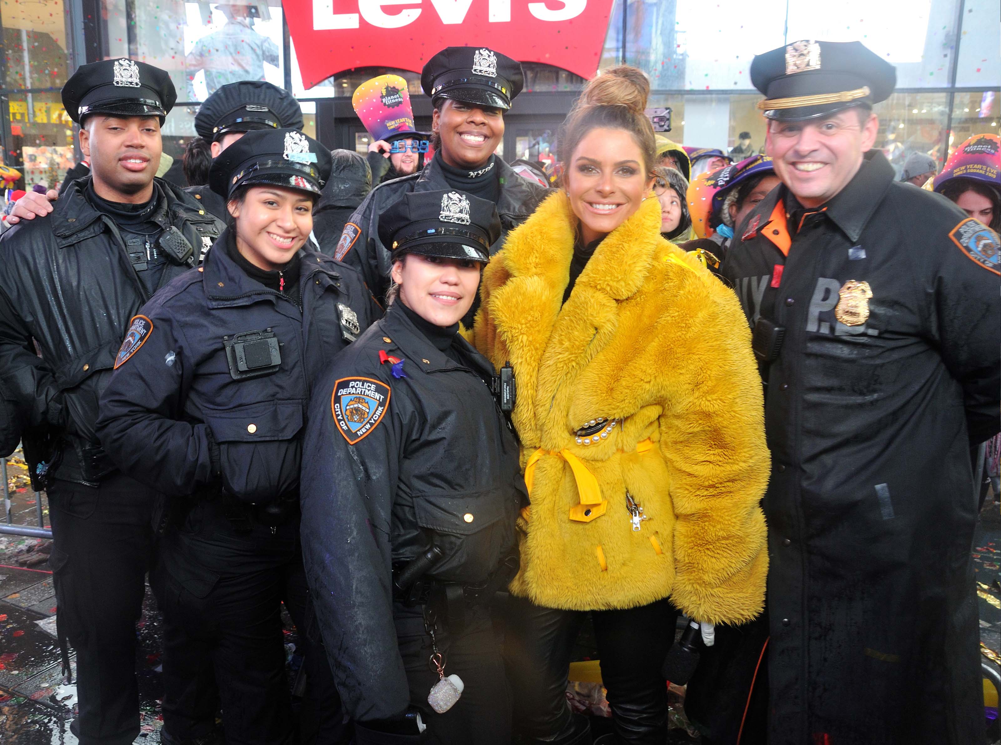 Maria Menounos at FOXs New Years Eve with Steve Harvey