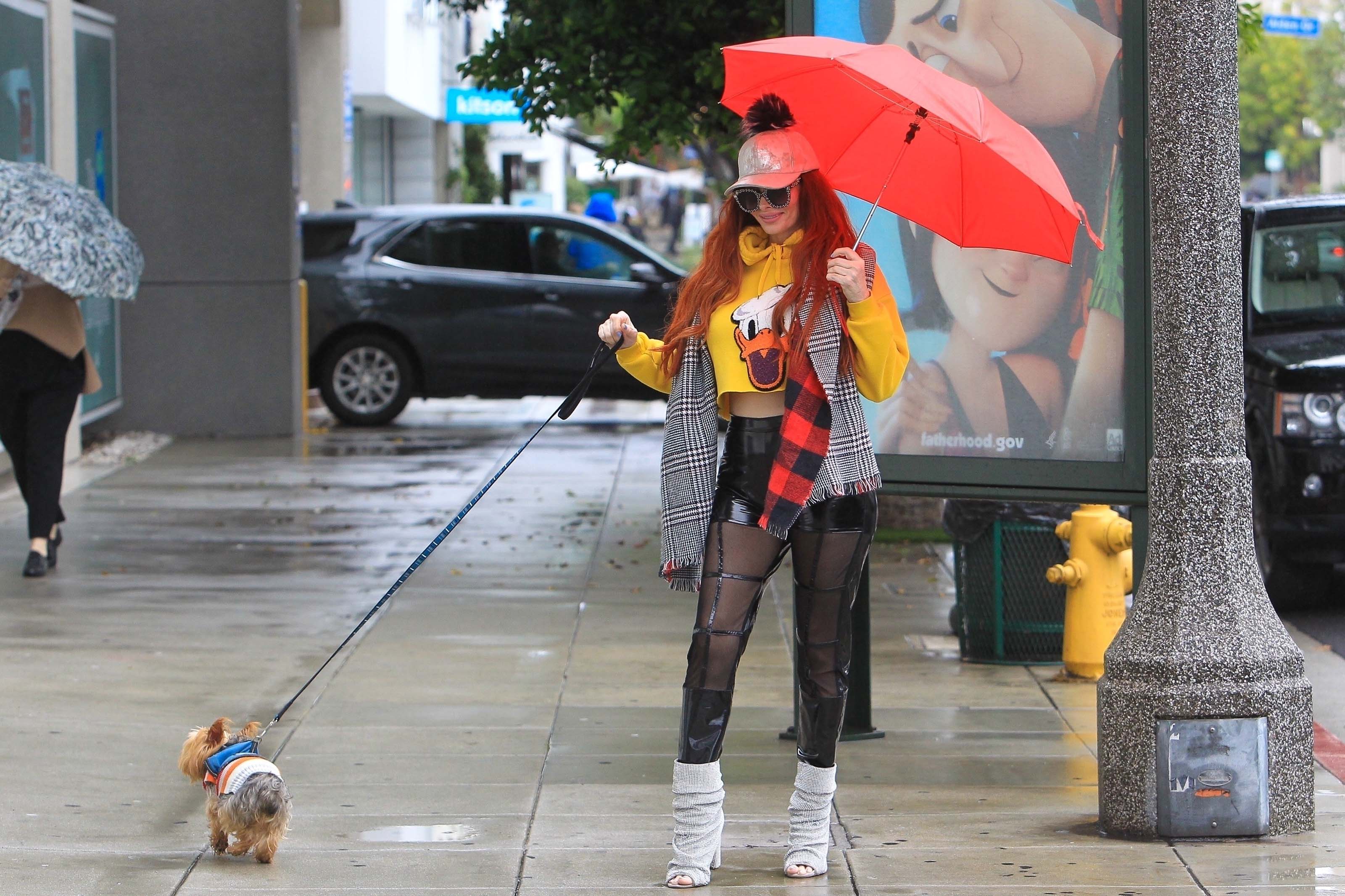 Phoebe Price takes her dog shopping