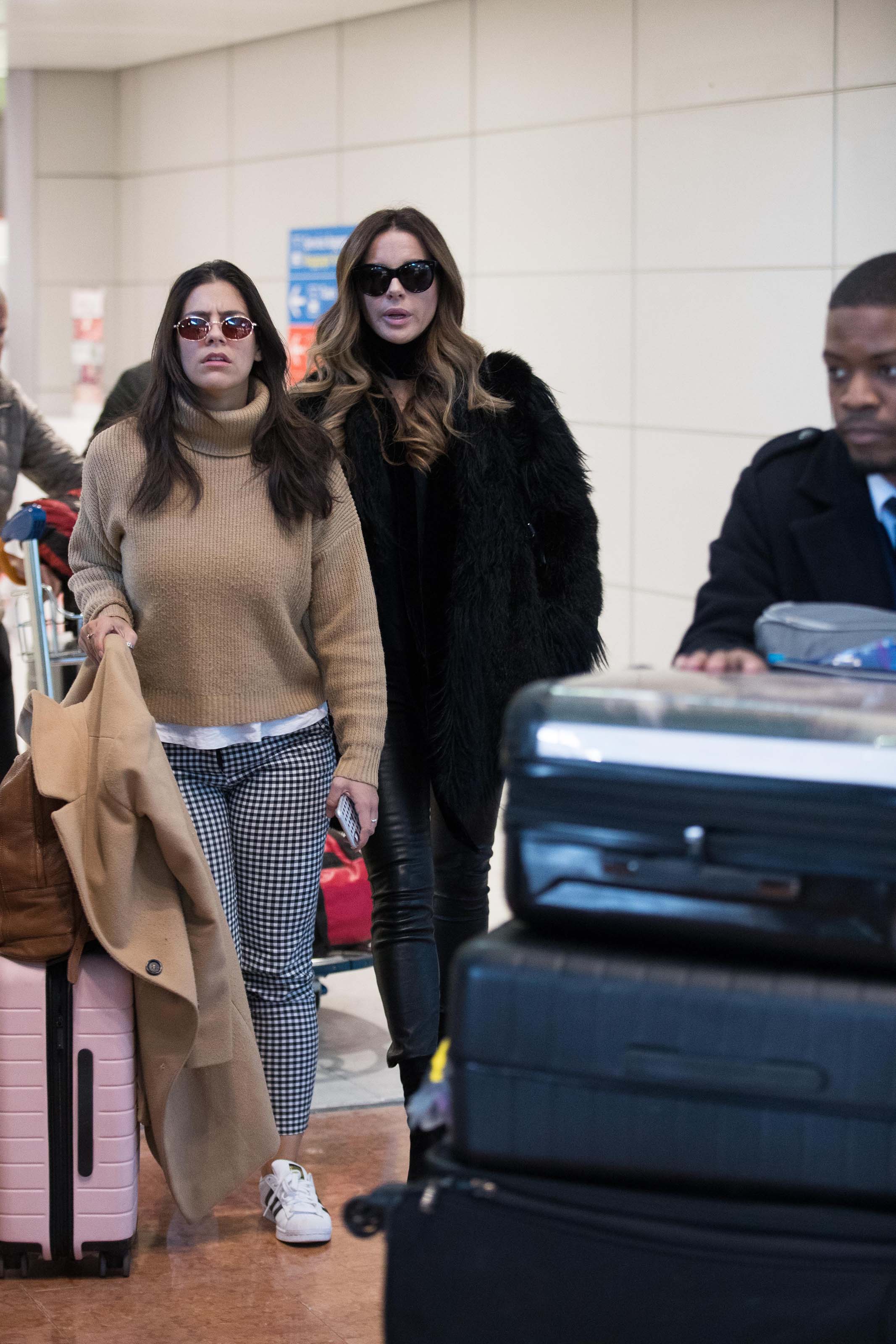 Kate Beckinsale at Charles de Gaulle CDG Airport