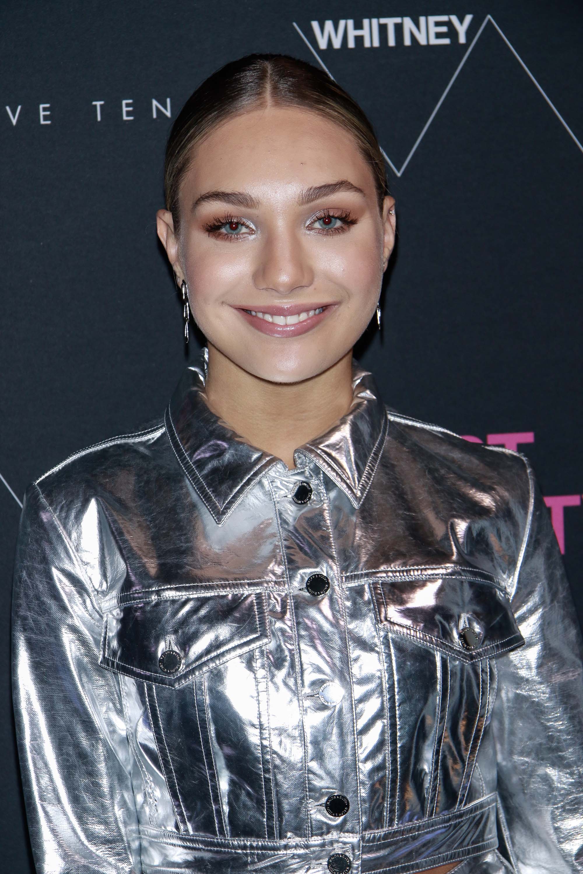 Maddie Ziegler attends Whitney Art Party