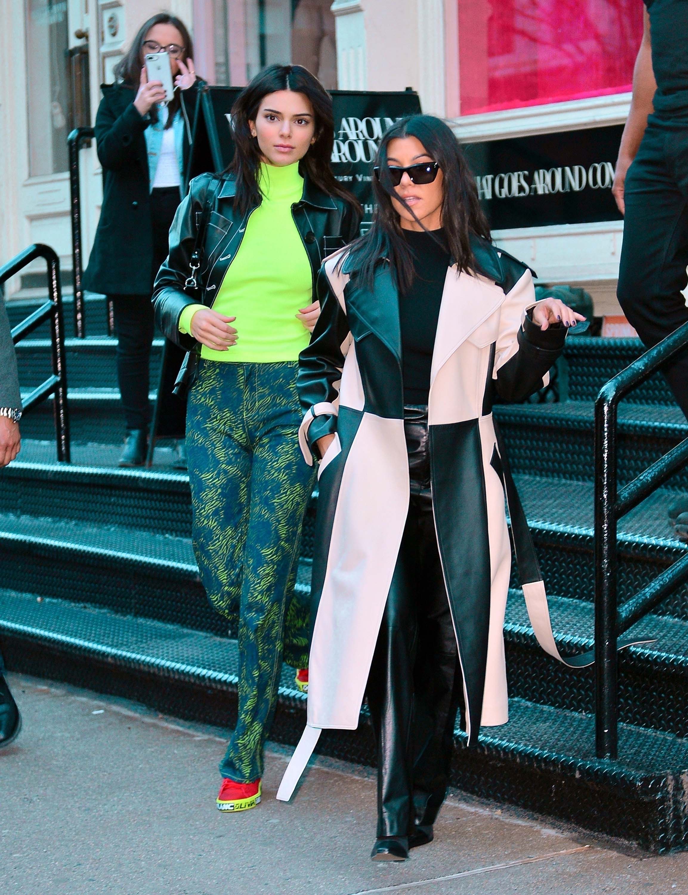 Kendall Jenner & Kourtney Kardashian spend the afternoon shopping