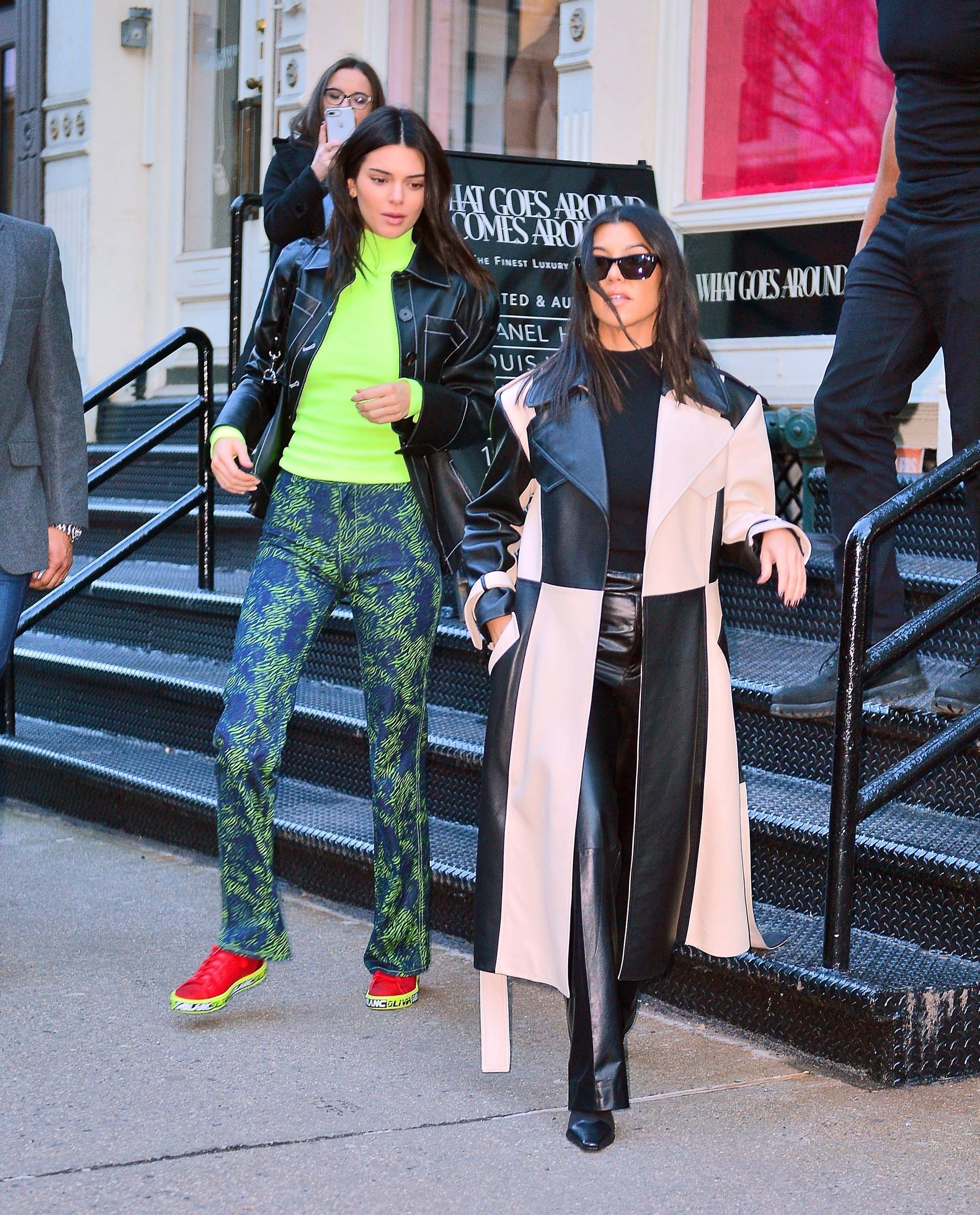 Kendall Jenner & Kourtney Kardashian spend the afternoon shopping