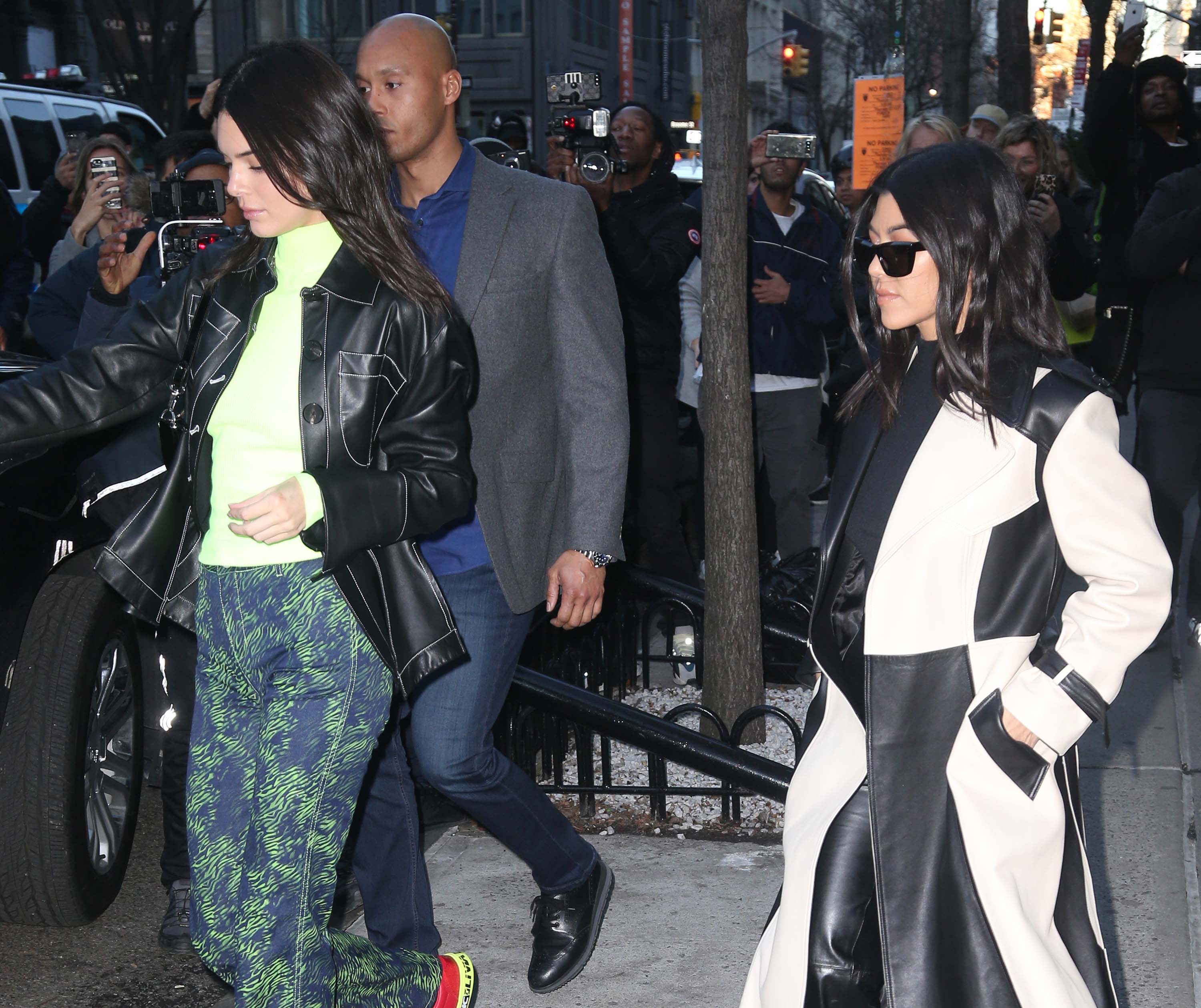 Kendall Jenner & Kourtney Kardashian spend the afternoon shopping