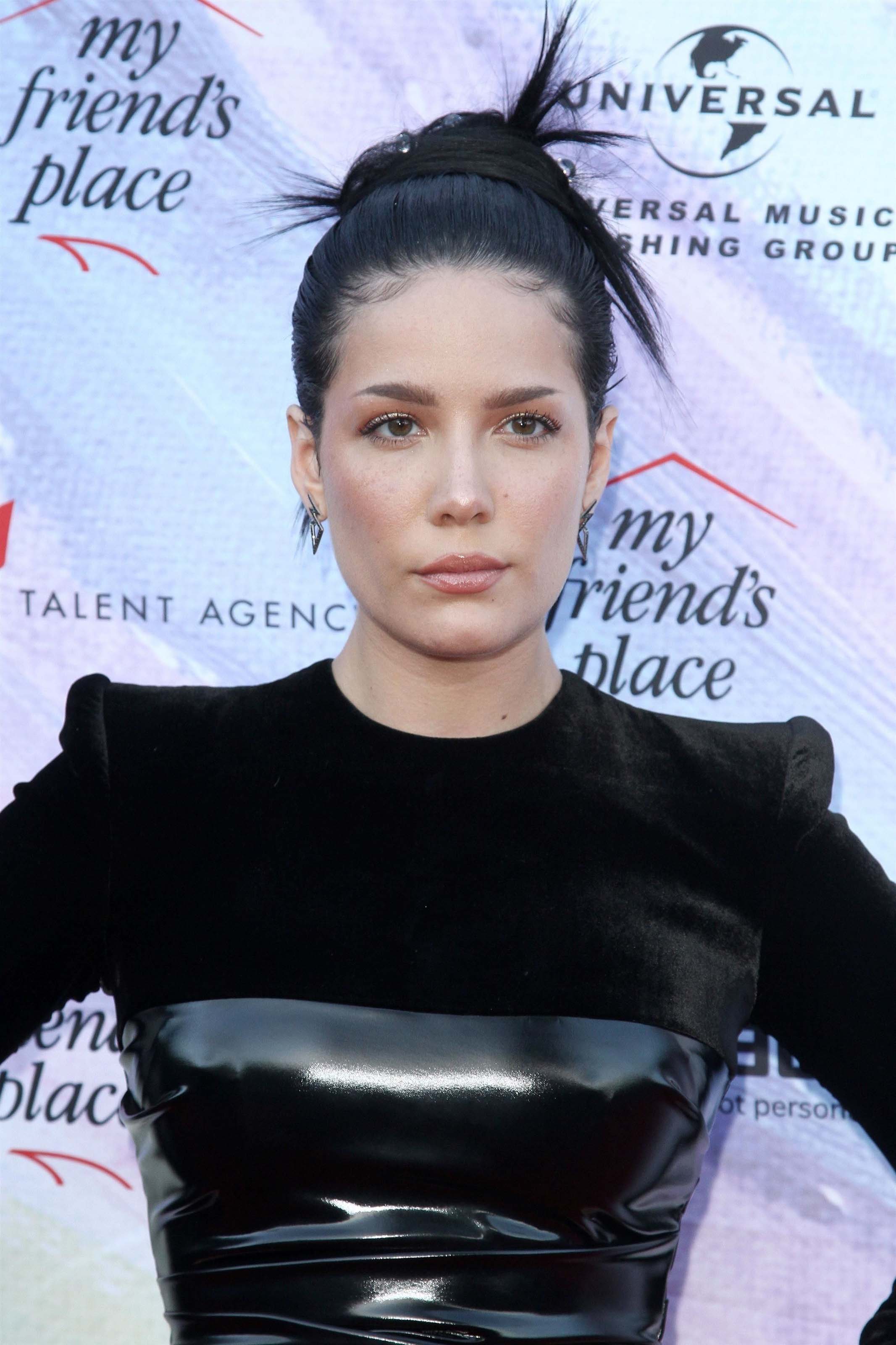 Halsey attends Ending Youth Homelessness: A Benefit For My Friend’s Place Gala