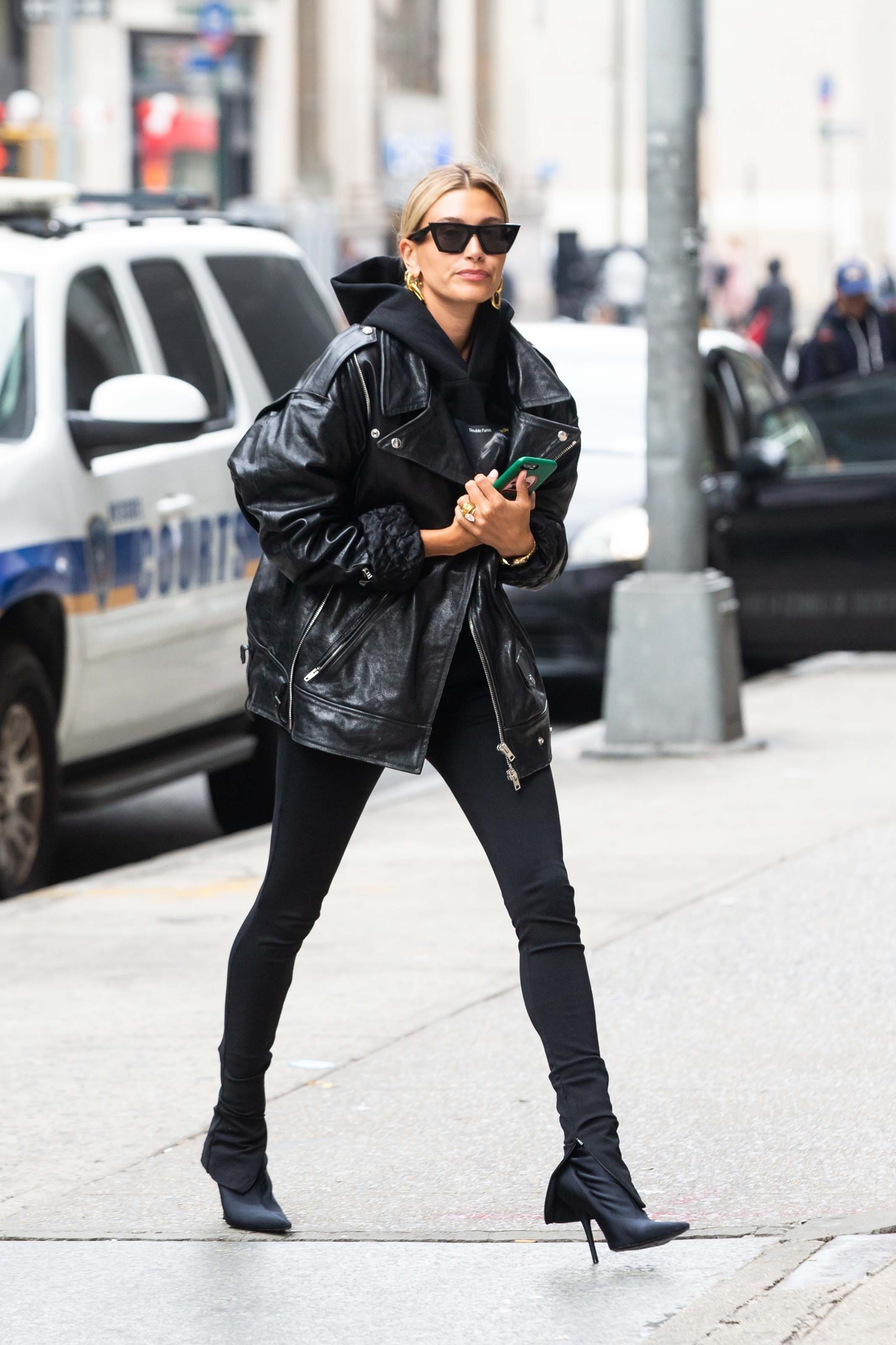 Hailey Baldwin arriving at an office building