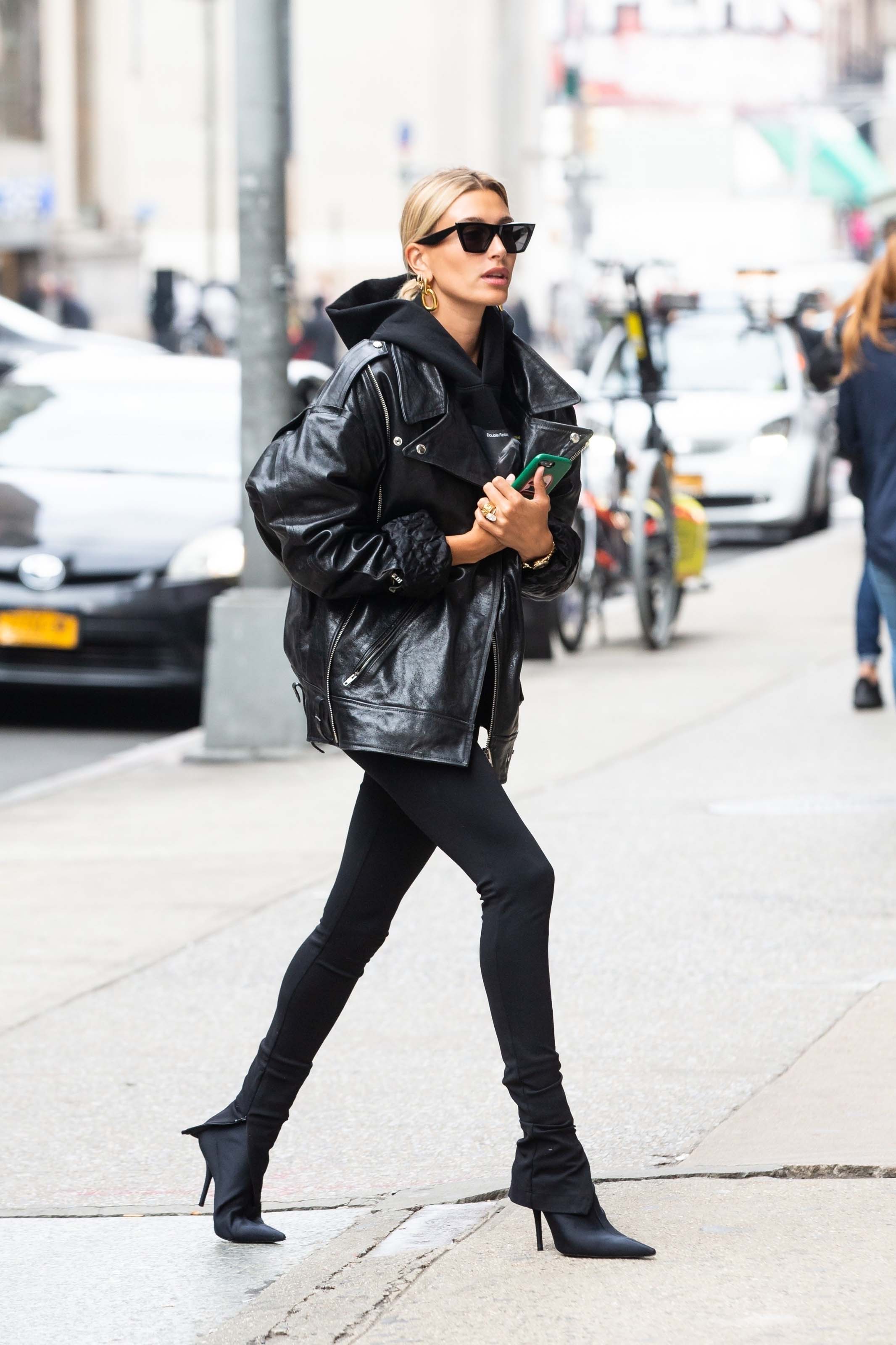 Hailey Baldwin arriving at an office building