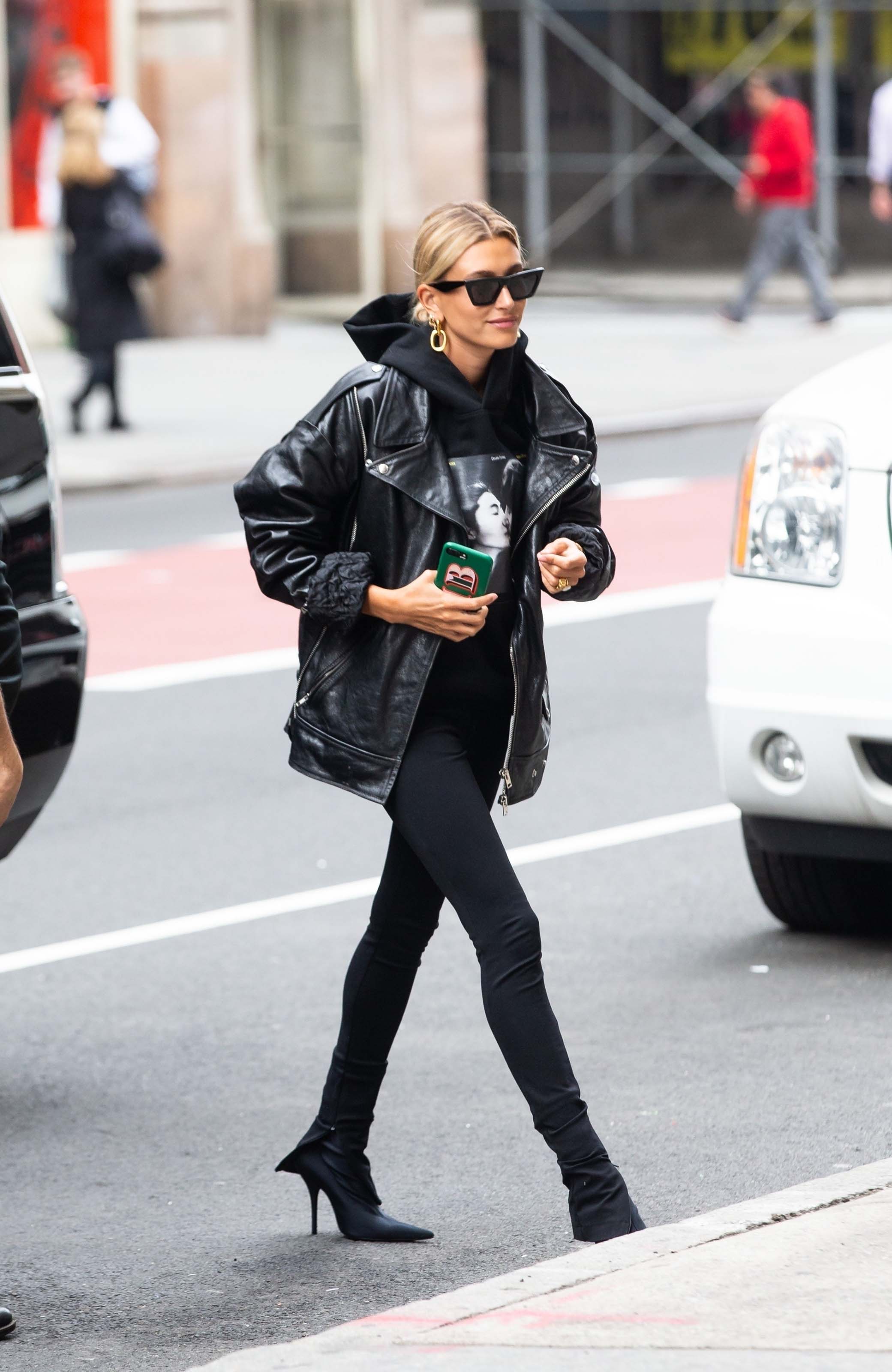 Hailey Baldwin arriving at an office building