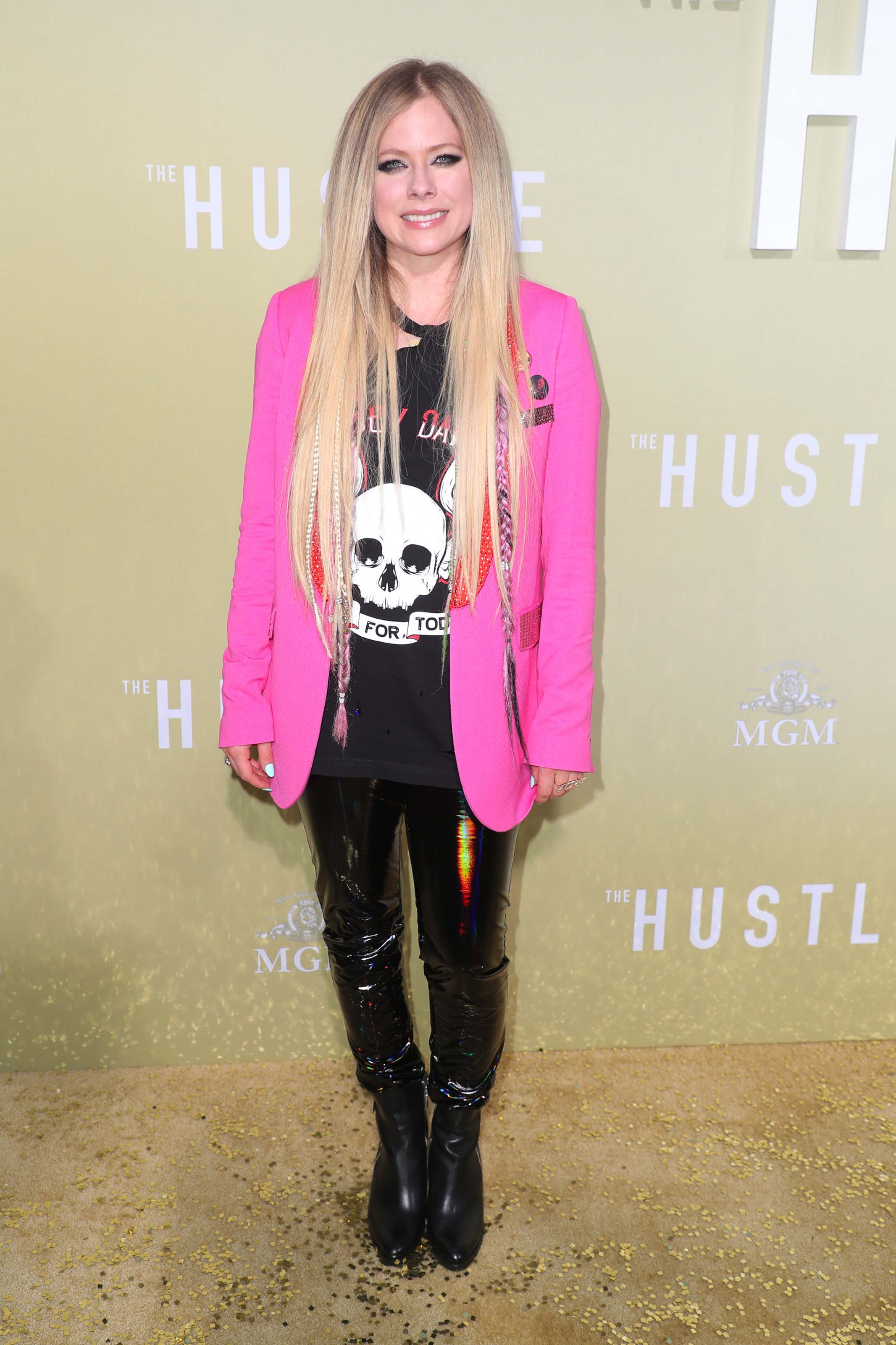 Avril Lavigne attends The Hustle premiere