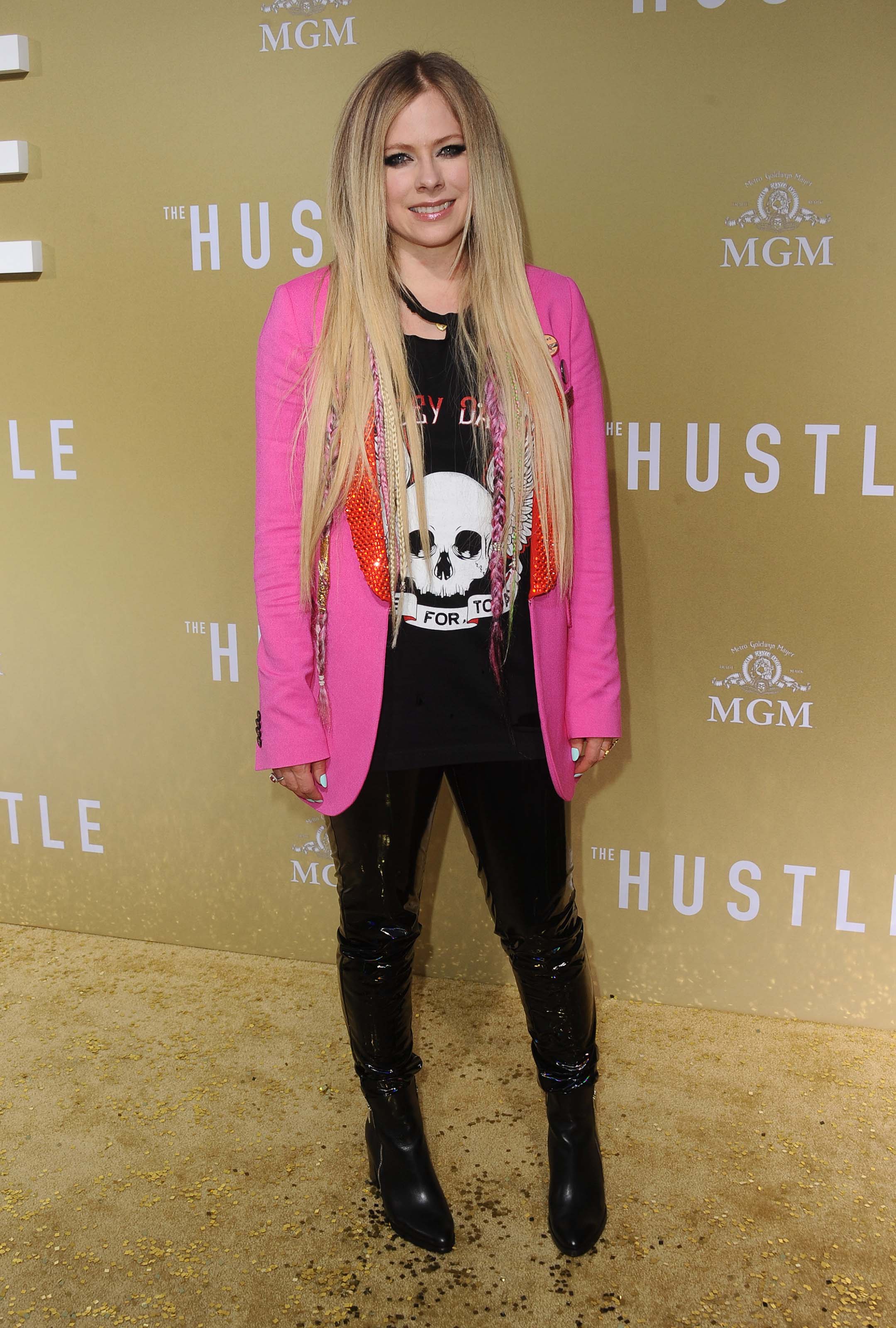 Avril Lavigne attends The Hustle premiere