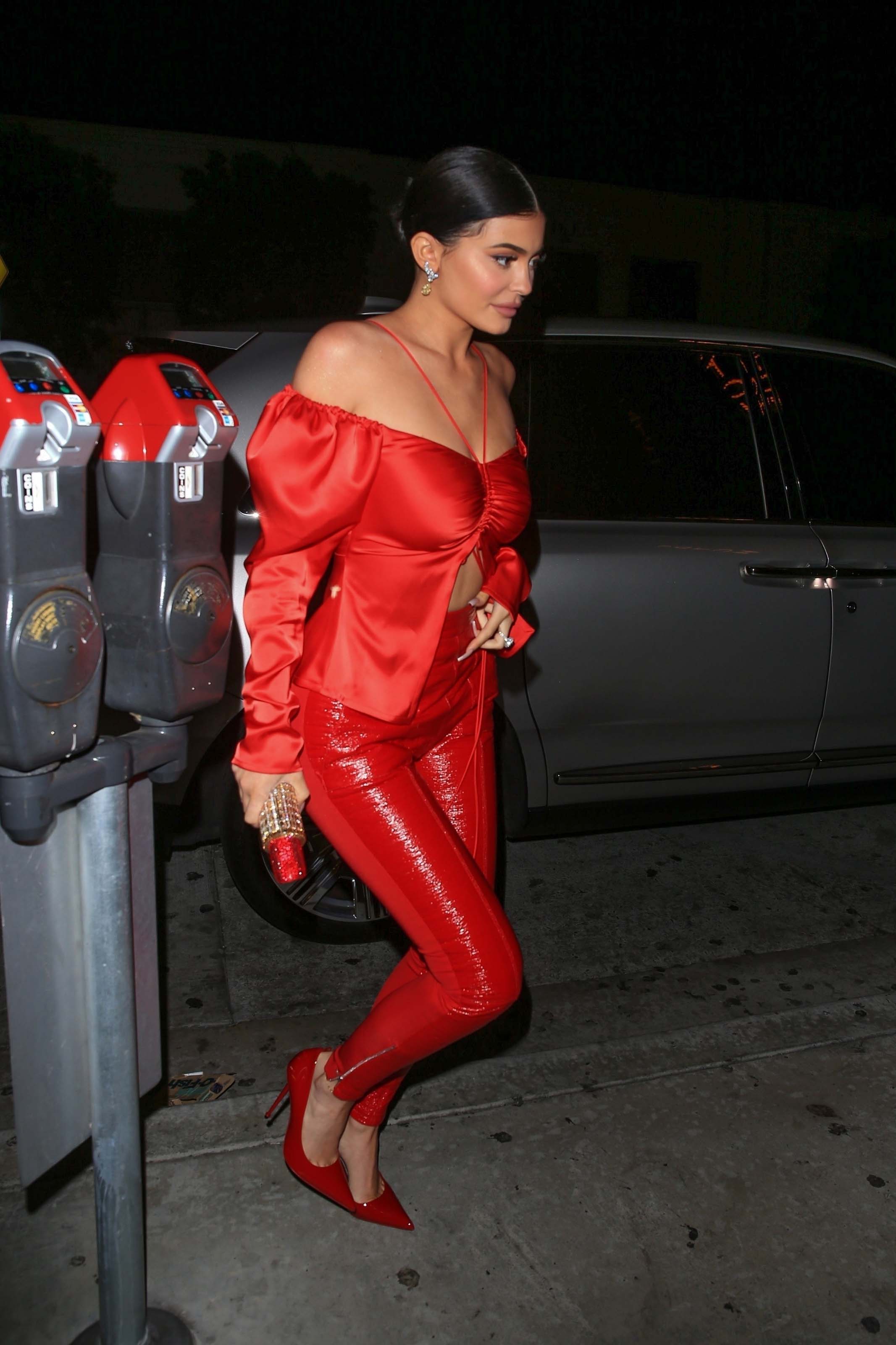 Kylie Jenner arrives for dinner at catch restaurant