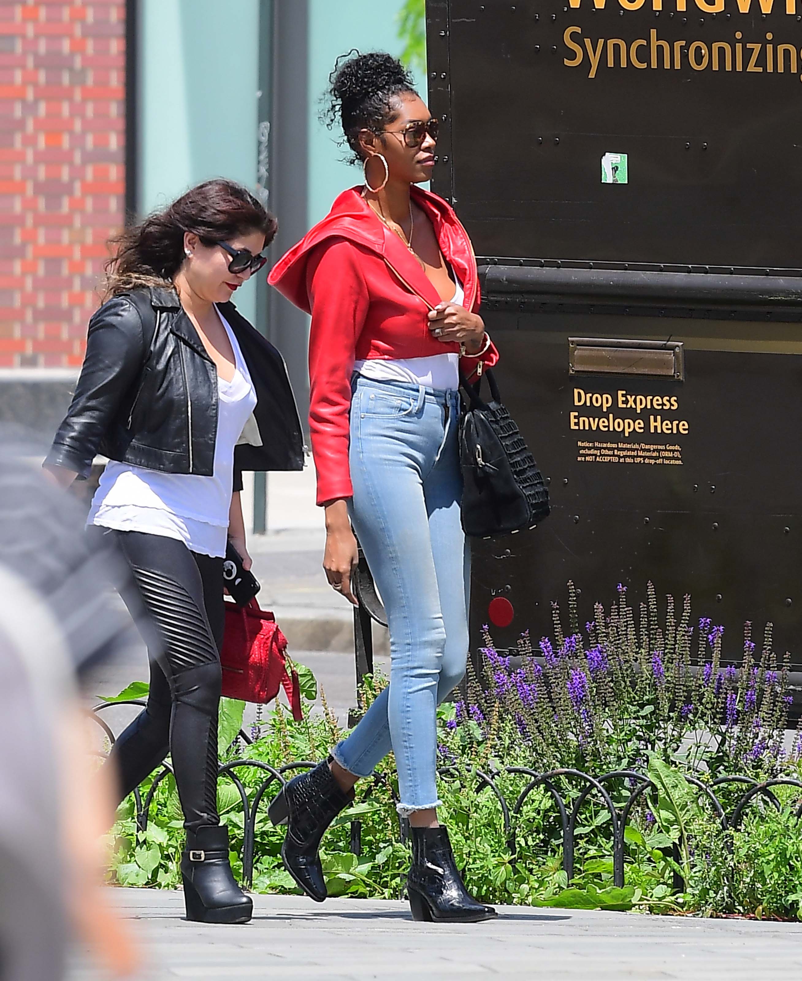 Jessica White steps out in NYC