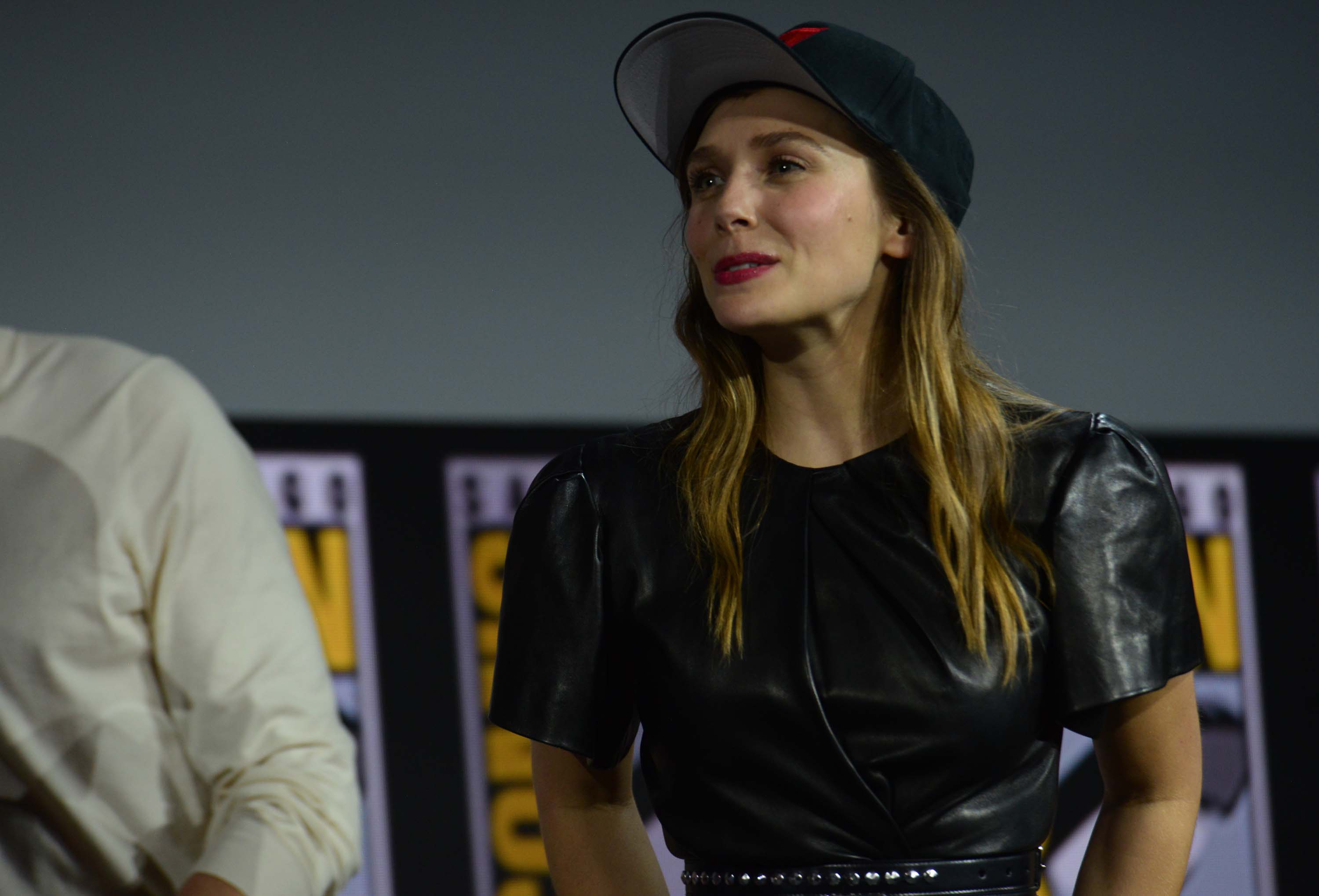 Elizabeth Olsen attends Marvel presentation at Comic Con