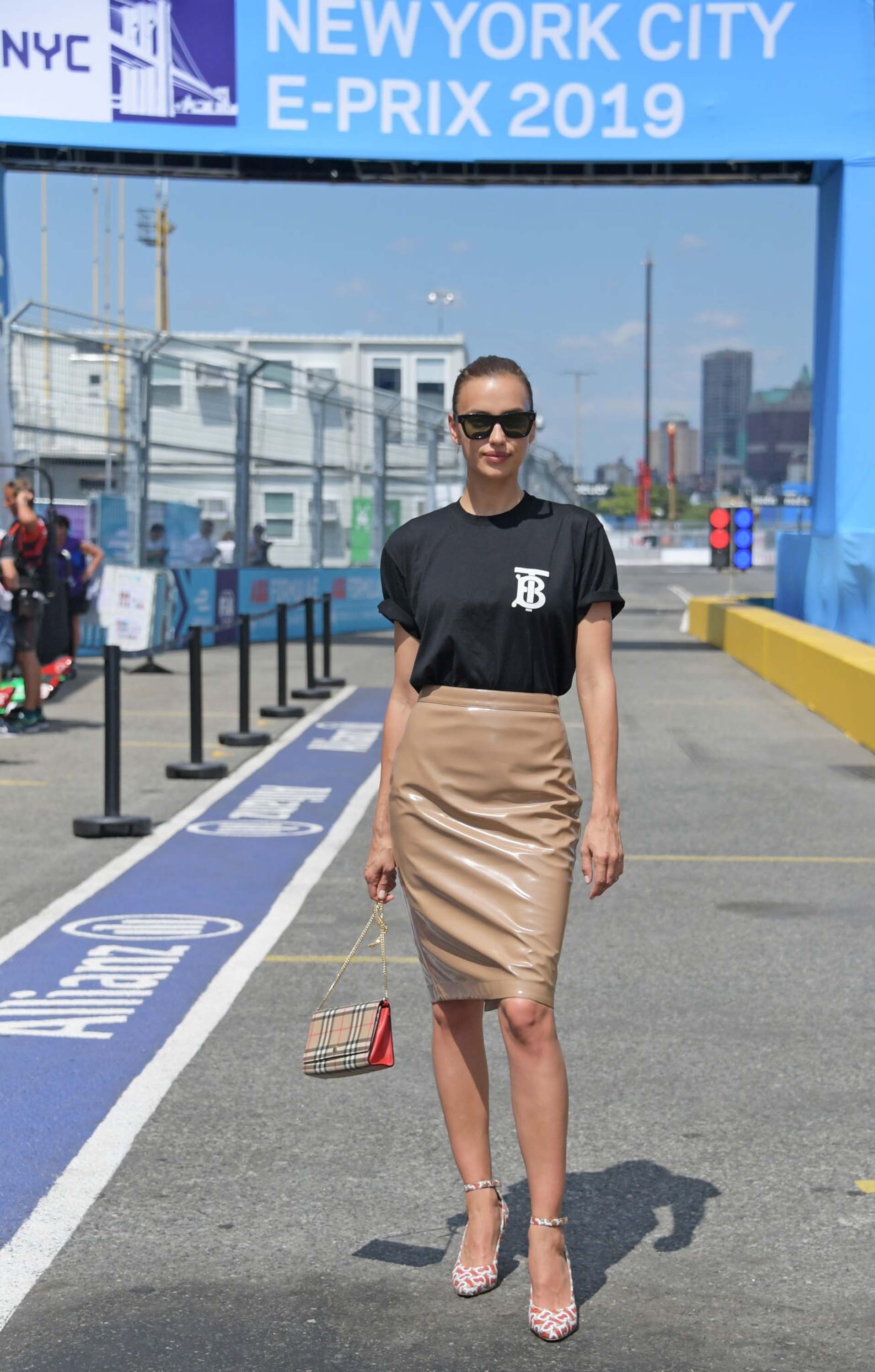 Irina Shayk attends Formu﻿la E 2019