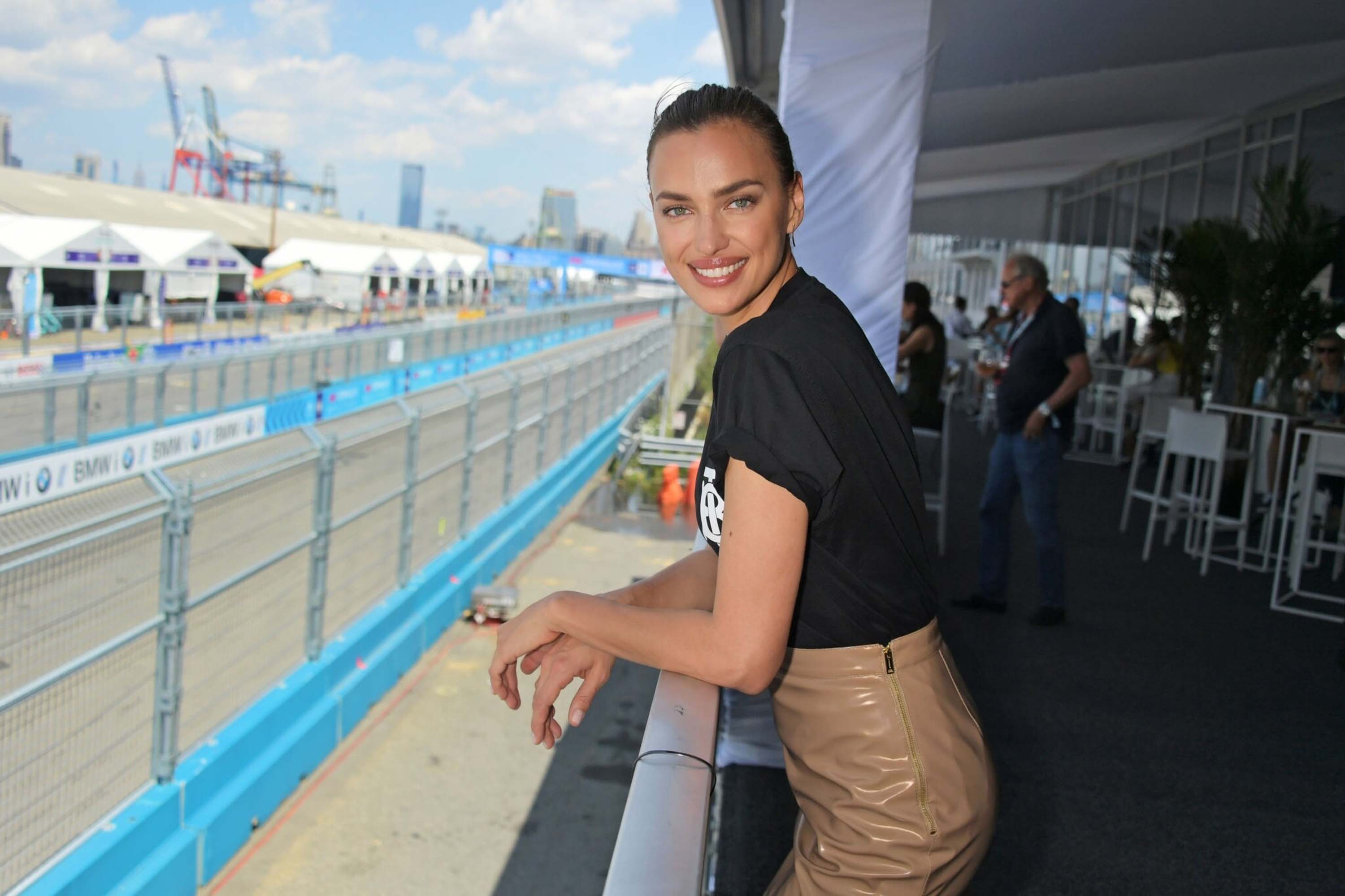 Irina Shayk attends Formu﻿la E 2019