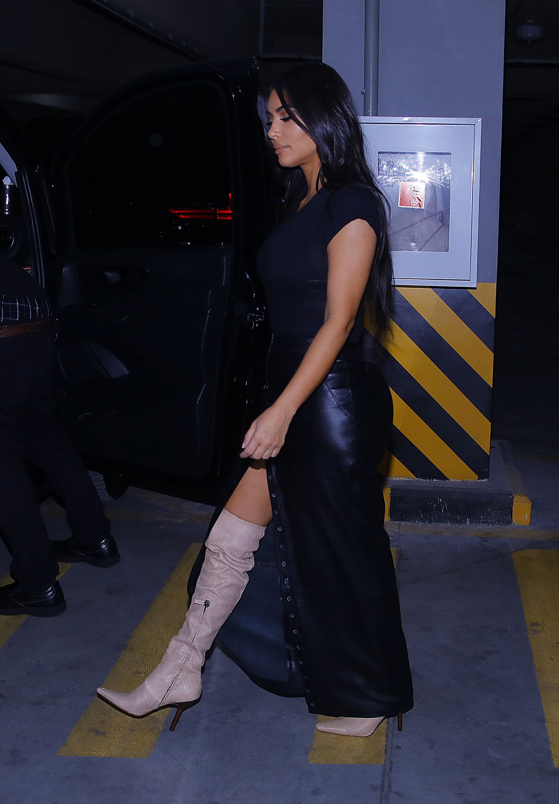 Kim Kardashian heads out of her hotel