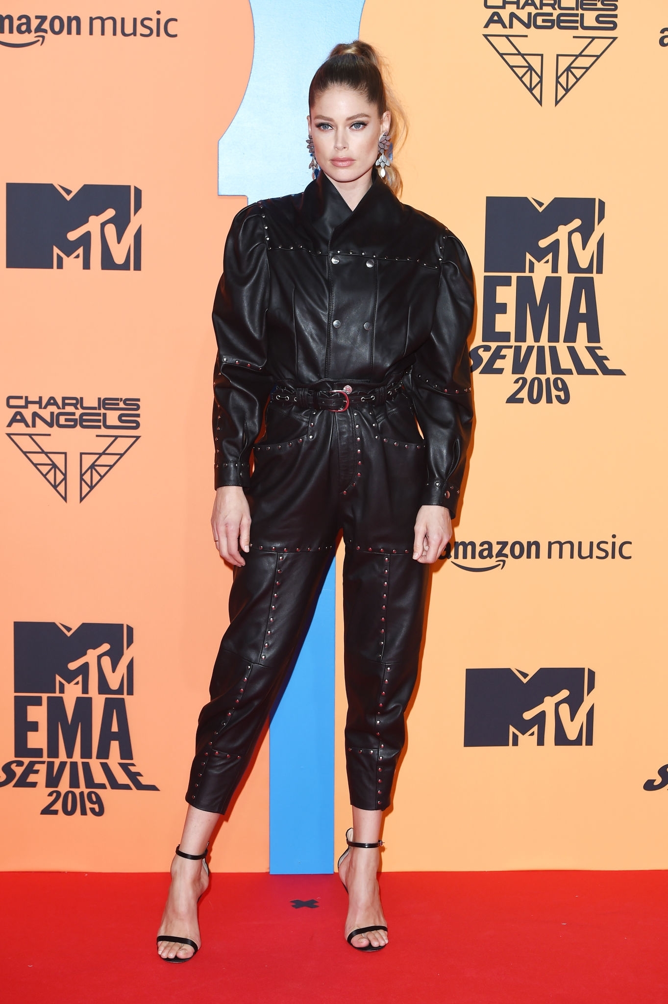 Doutzen Kroes attends MTV Europe Music Awards