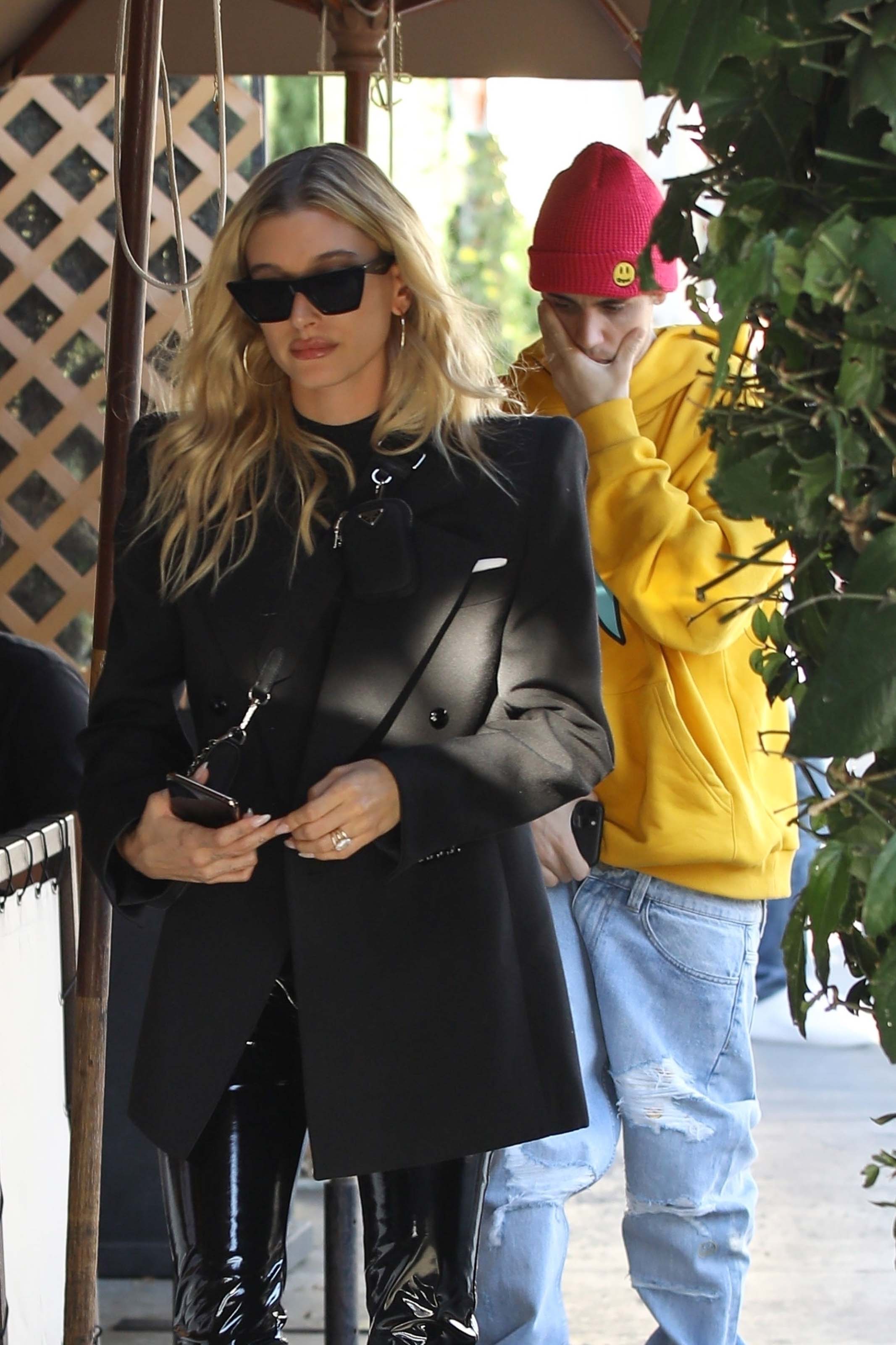 Hailey Bieber enjoy a late lunch at IL pastaio