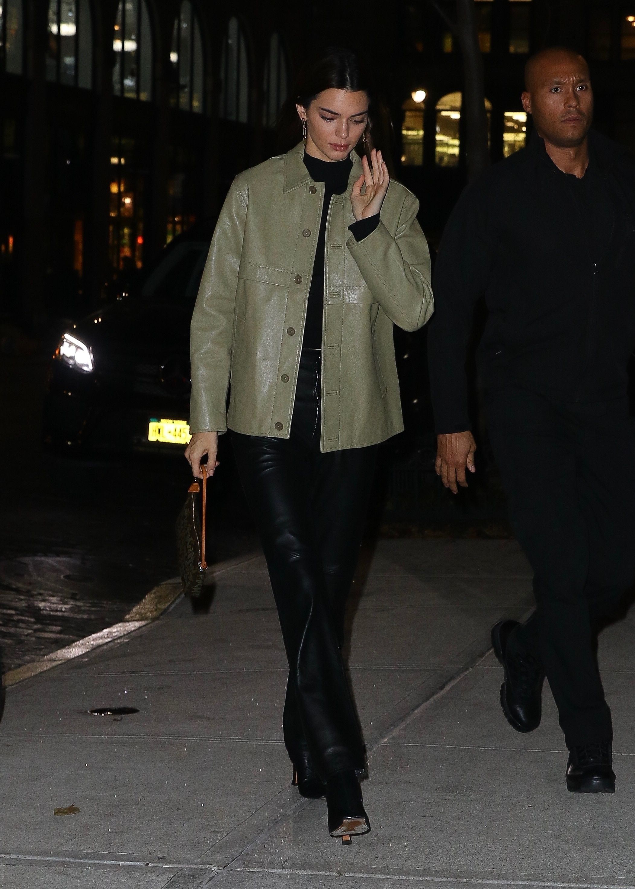 Kendall Jenner arrives at Gigi Hadid’s house