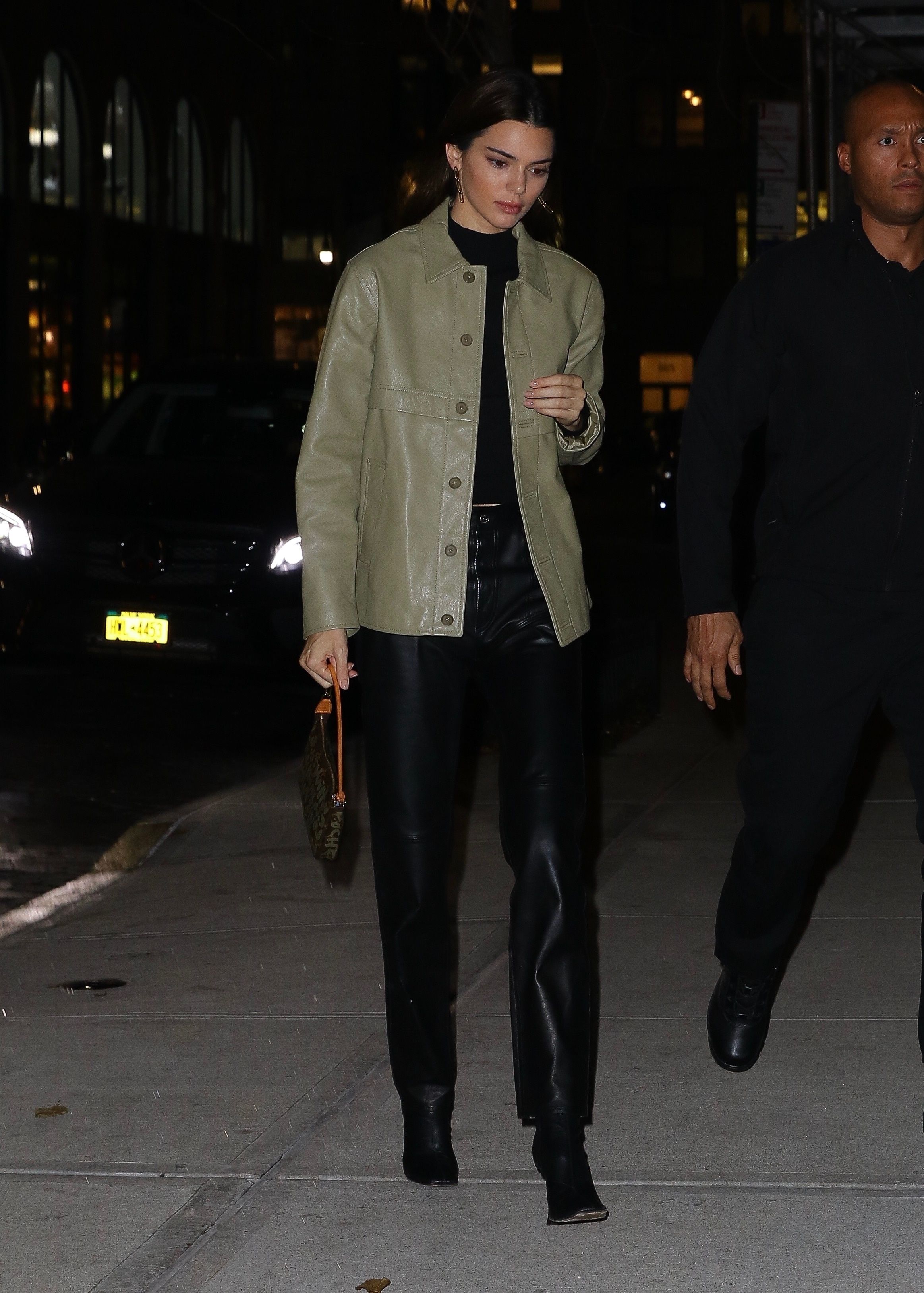 Kendall Jenner arrives at Gigi Hadid’s house