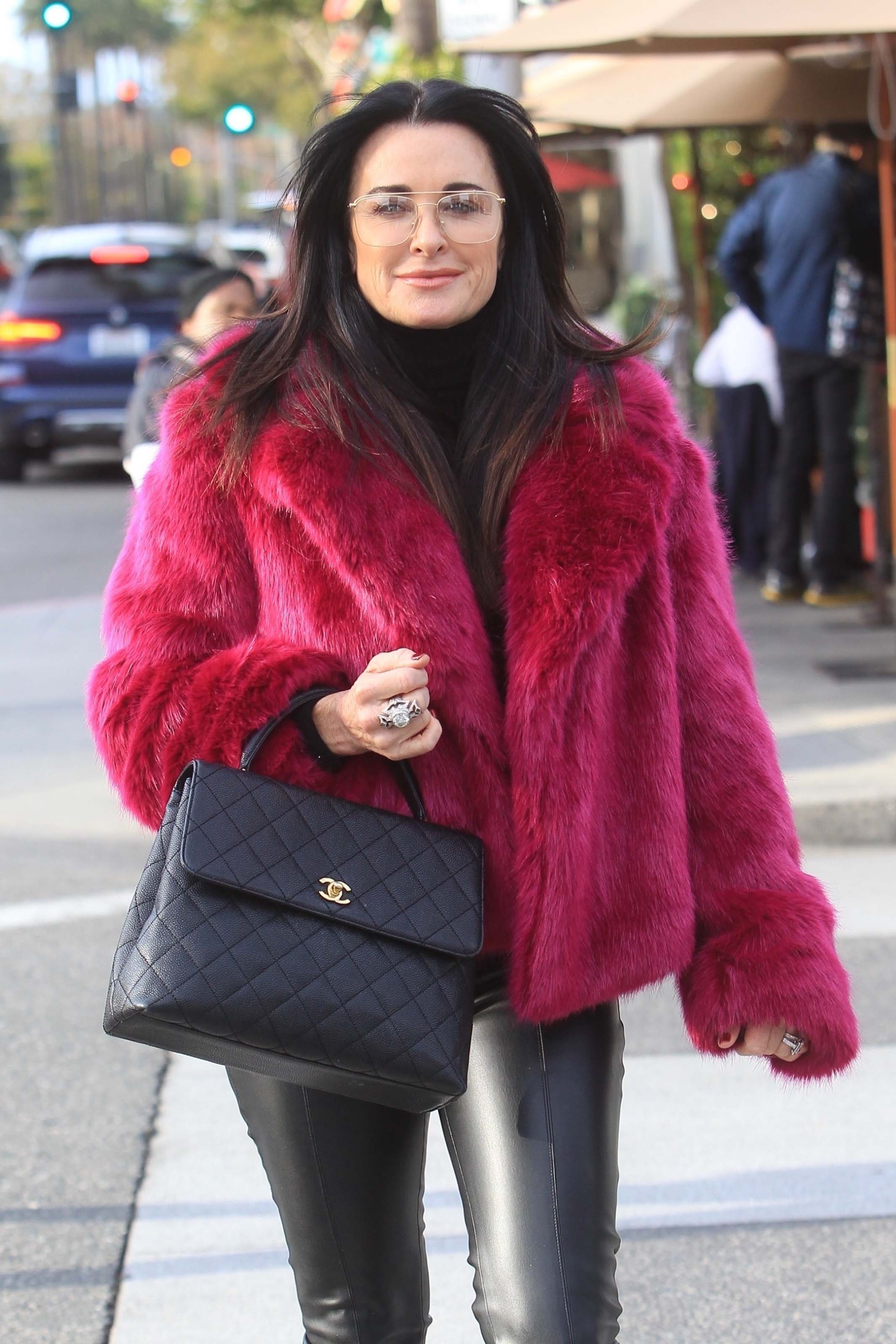 Kyle Richards X-mas shopping