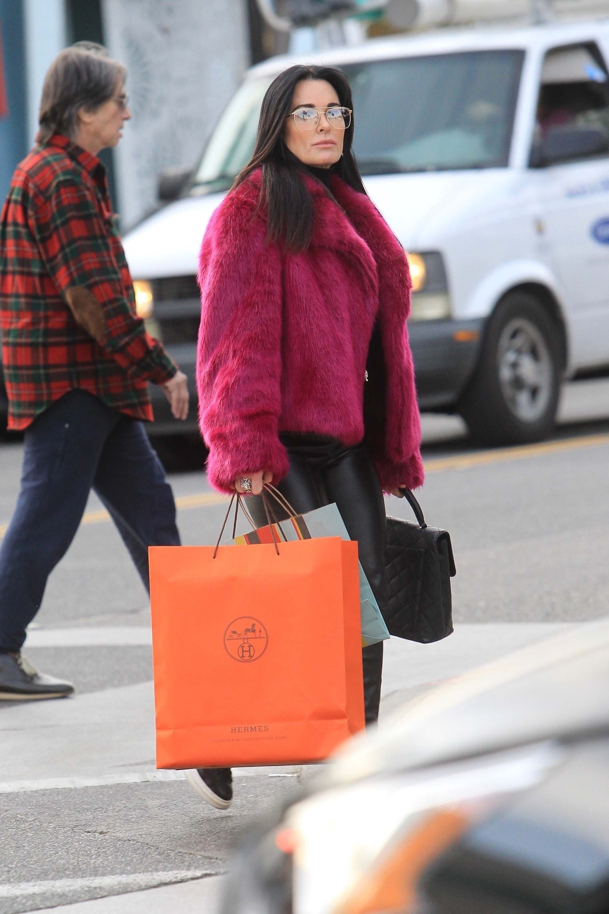 Kyle Richards X-mas shopping