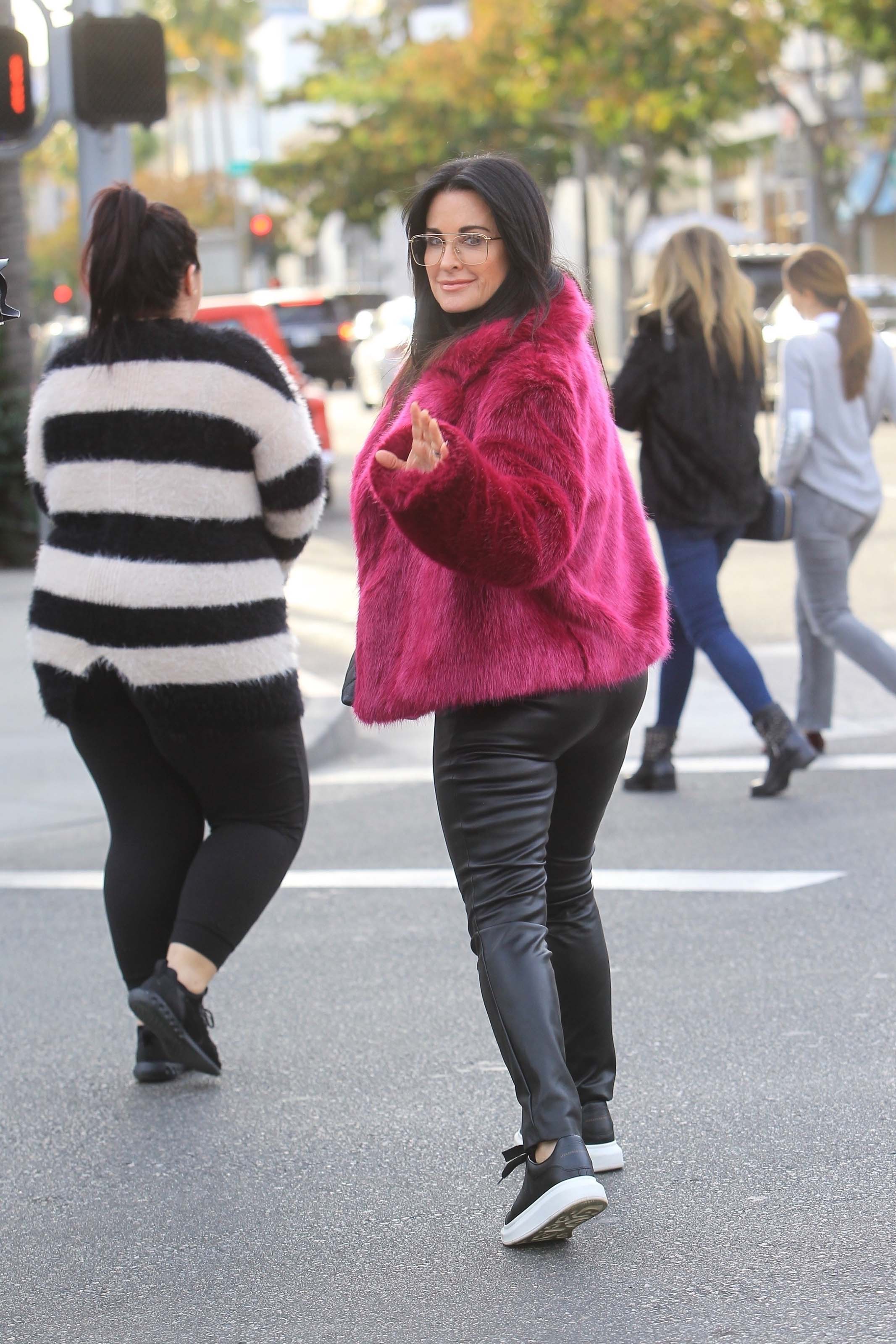 Kyle Richards X-mas shopping