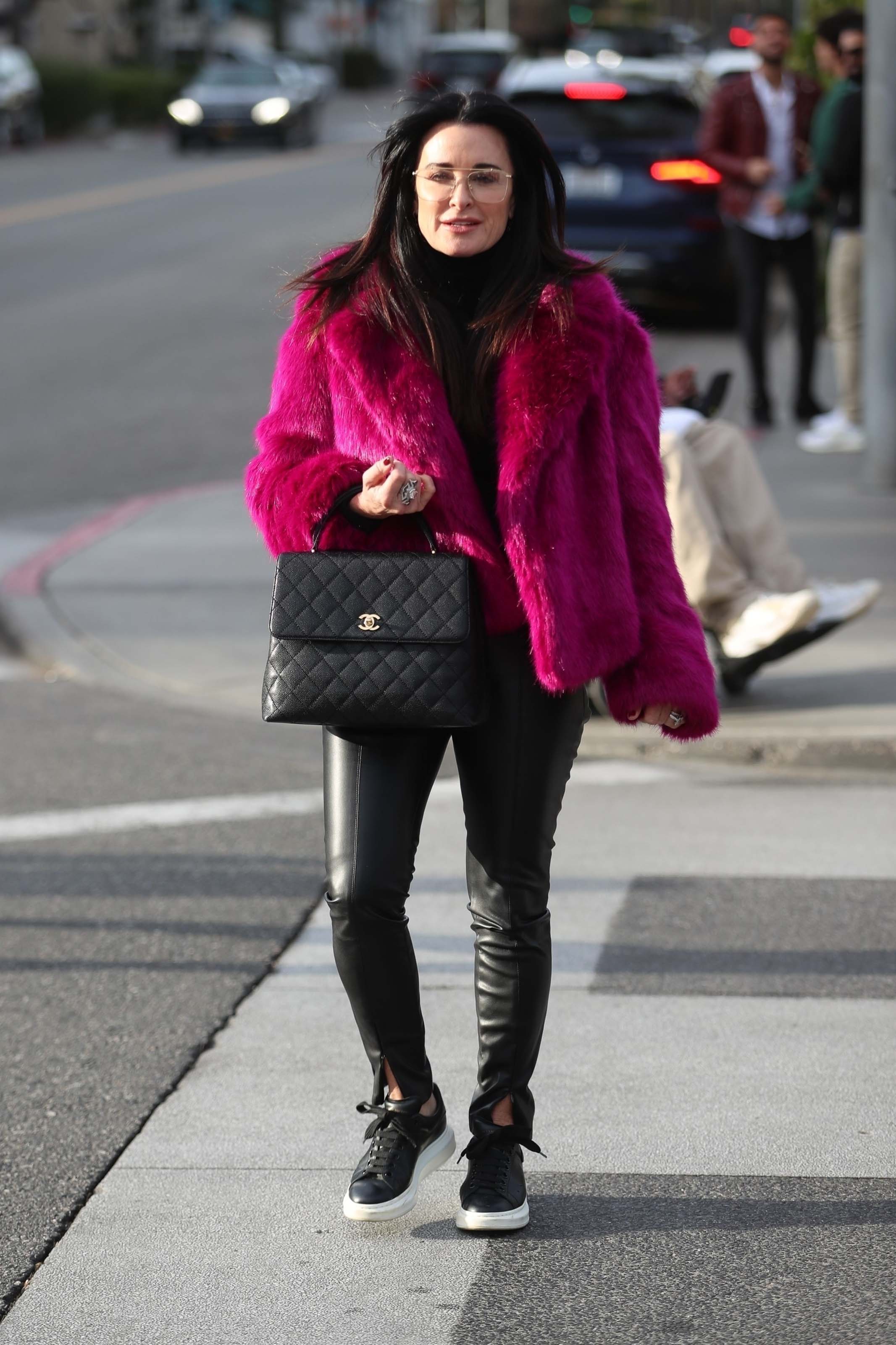 Kyle Richards X-mas shopping