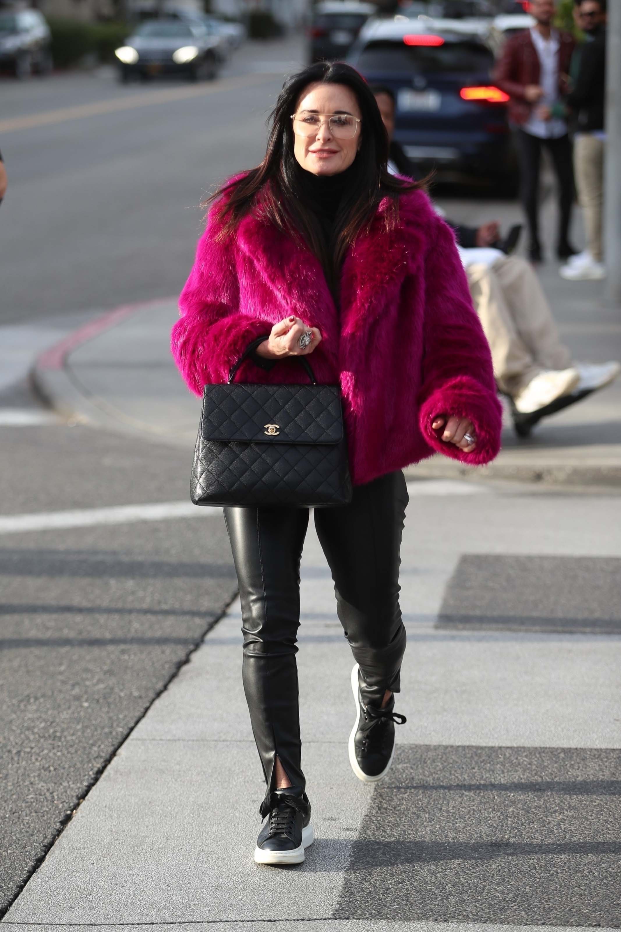 Kyle Richards X-mas shopping