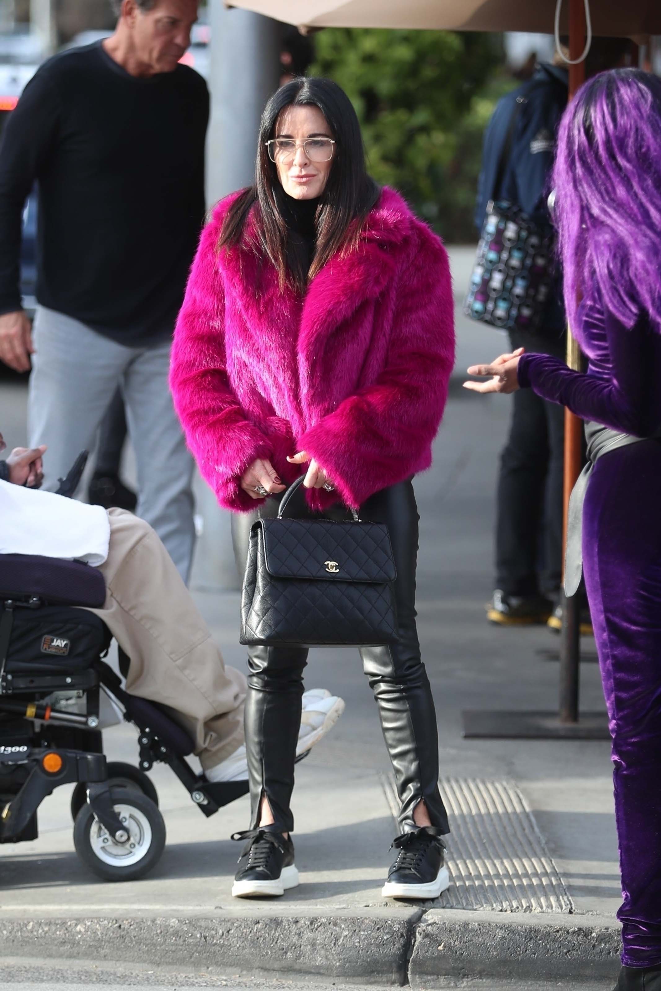 Kyle Richards X-mas shopping