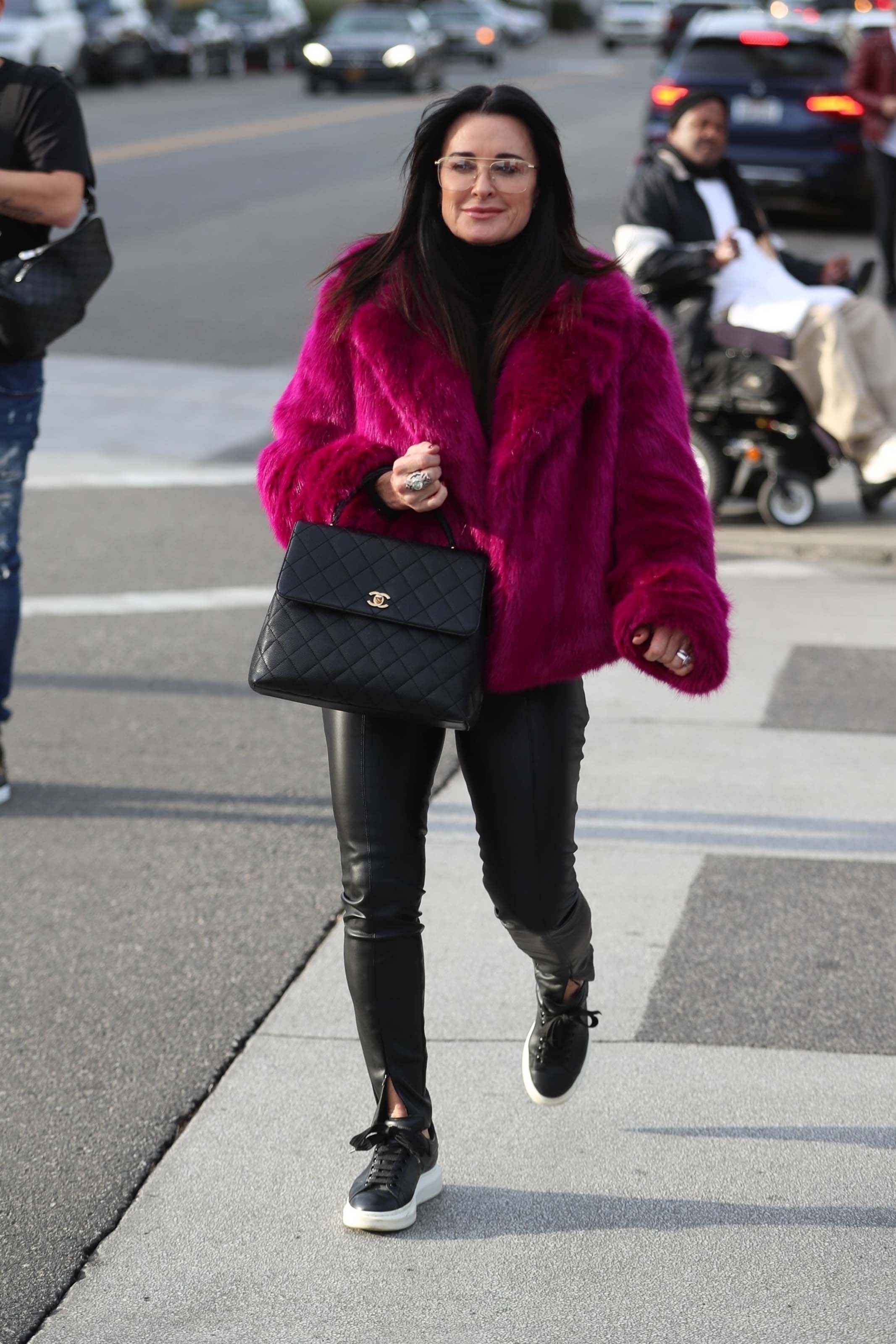 Kyle Richards X-mas shopping