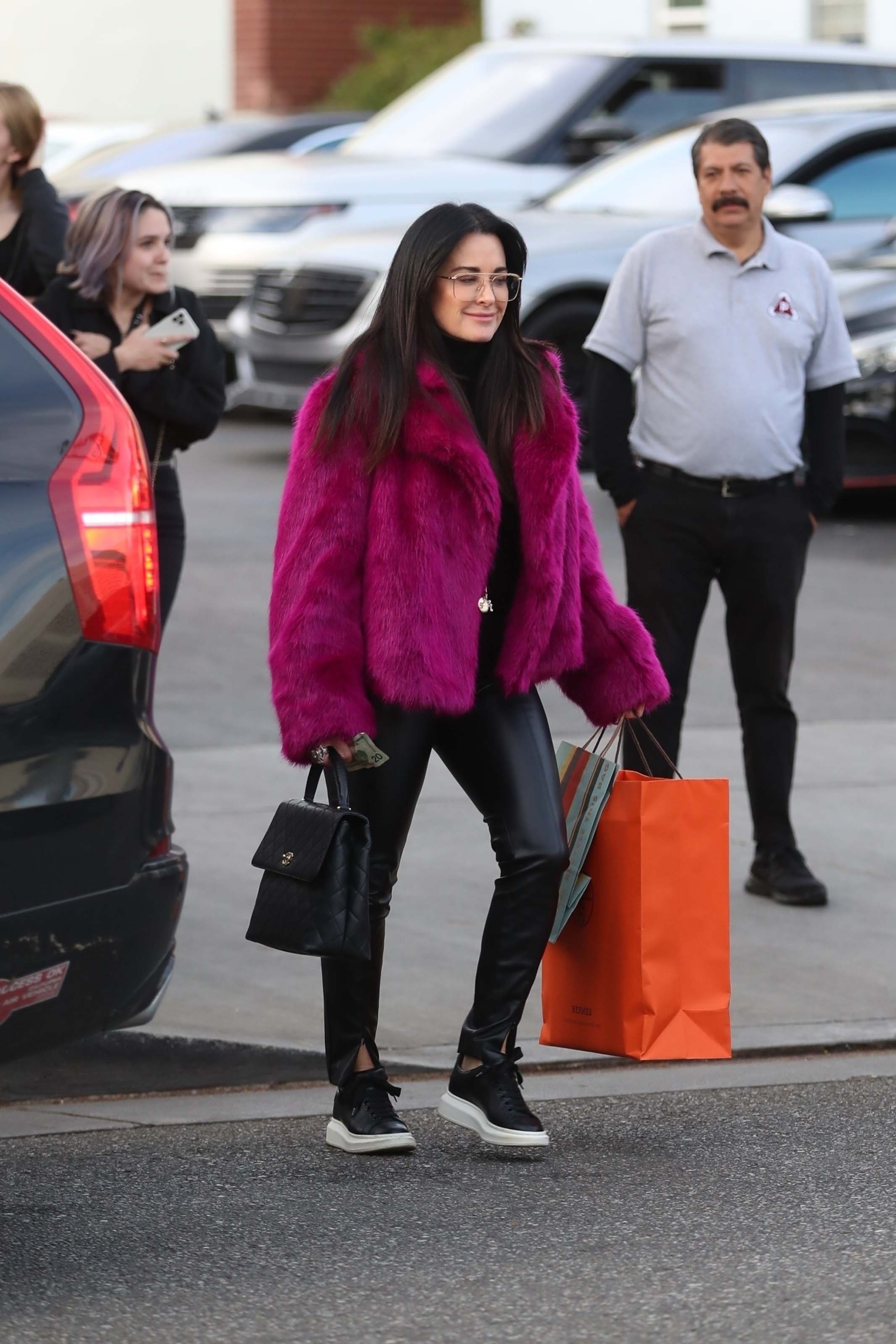 Kyle Richards X-mas shopping