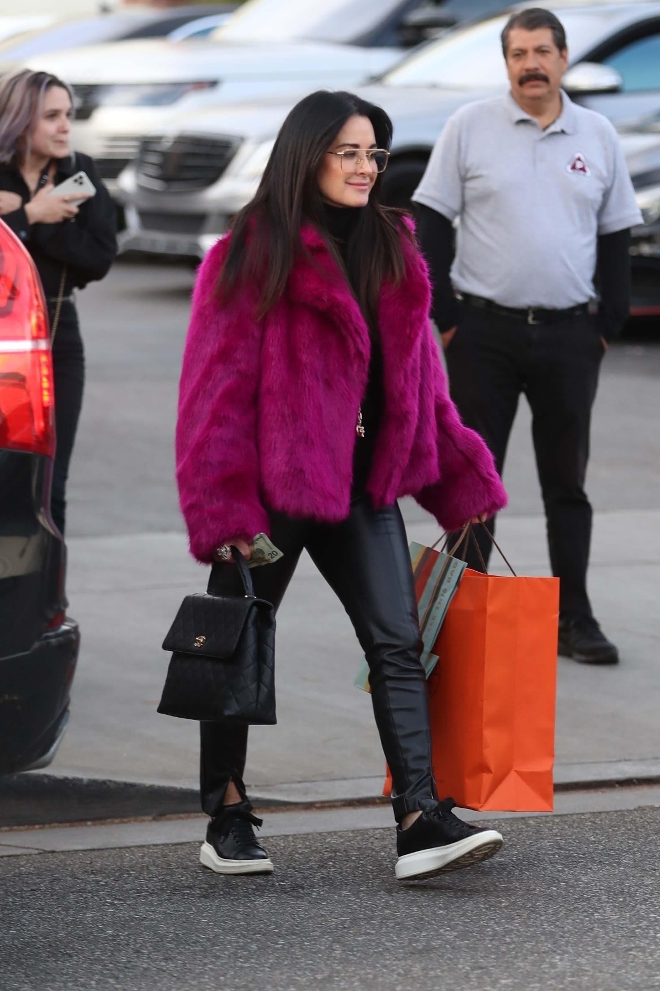 Kyle Richards X-mas shopping