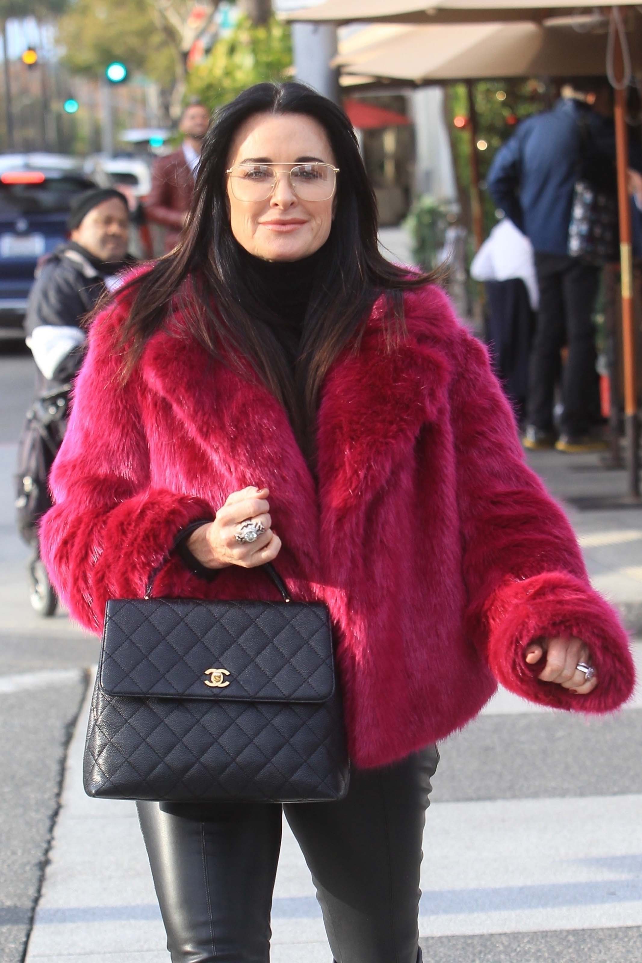 Kyle Richards X-mas shopping