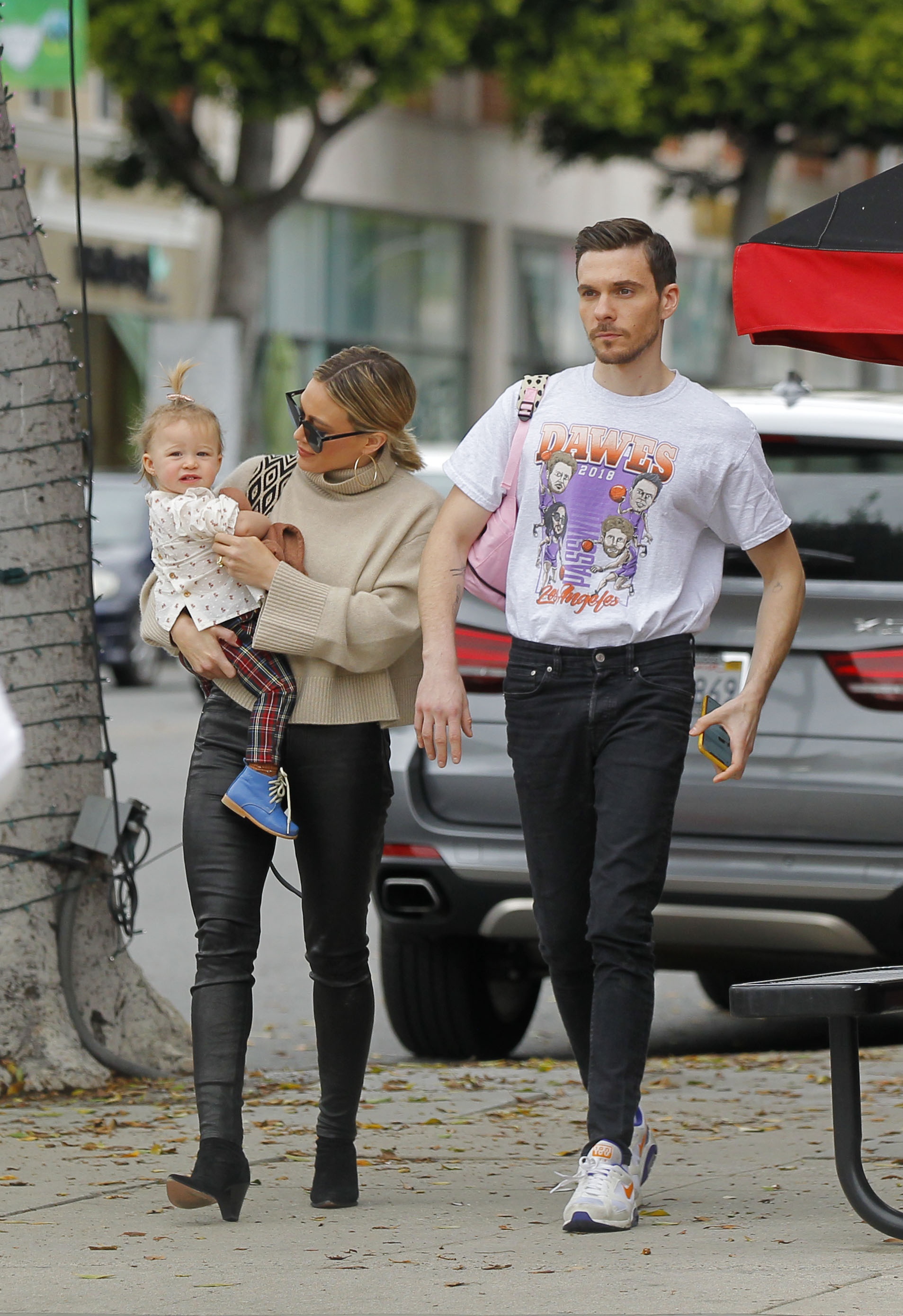 Hilary Duff out for lunch in Beverly Hills