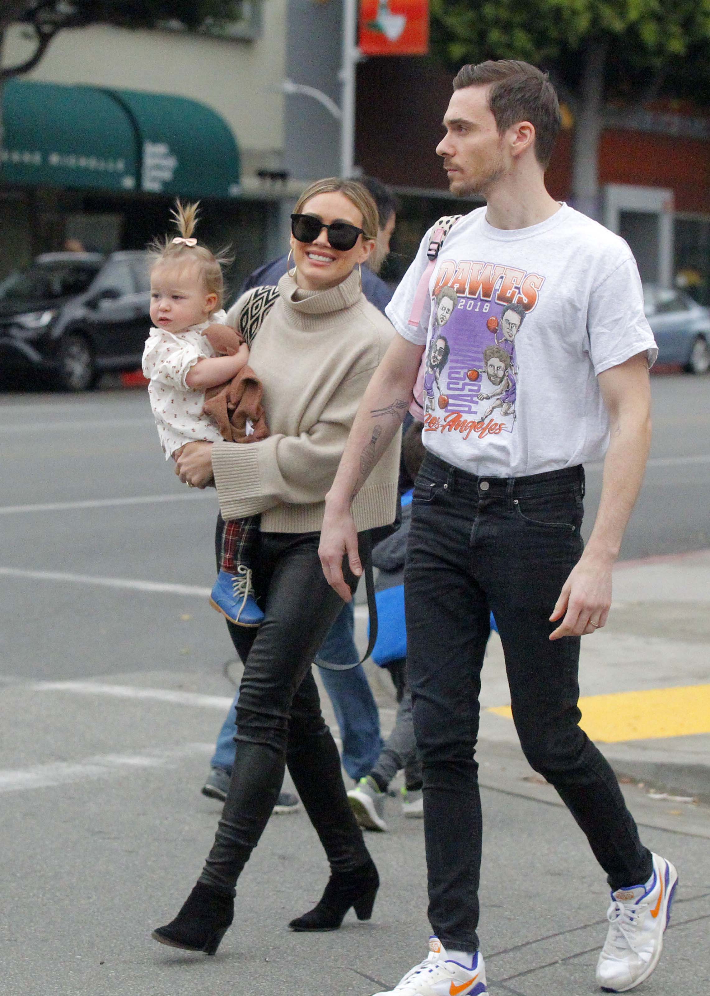 Hilary Duff out for lunch in Beverly Hills