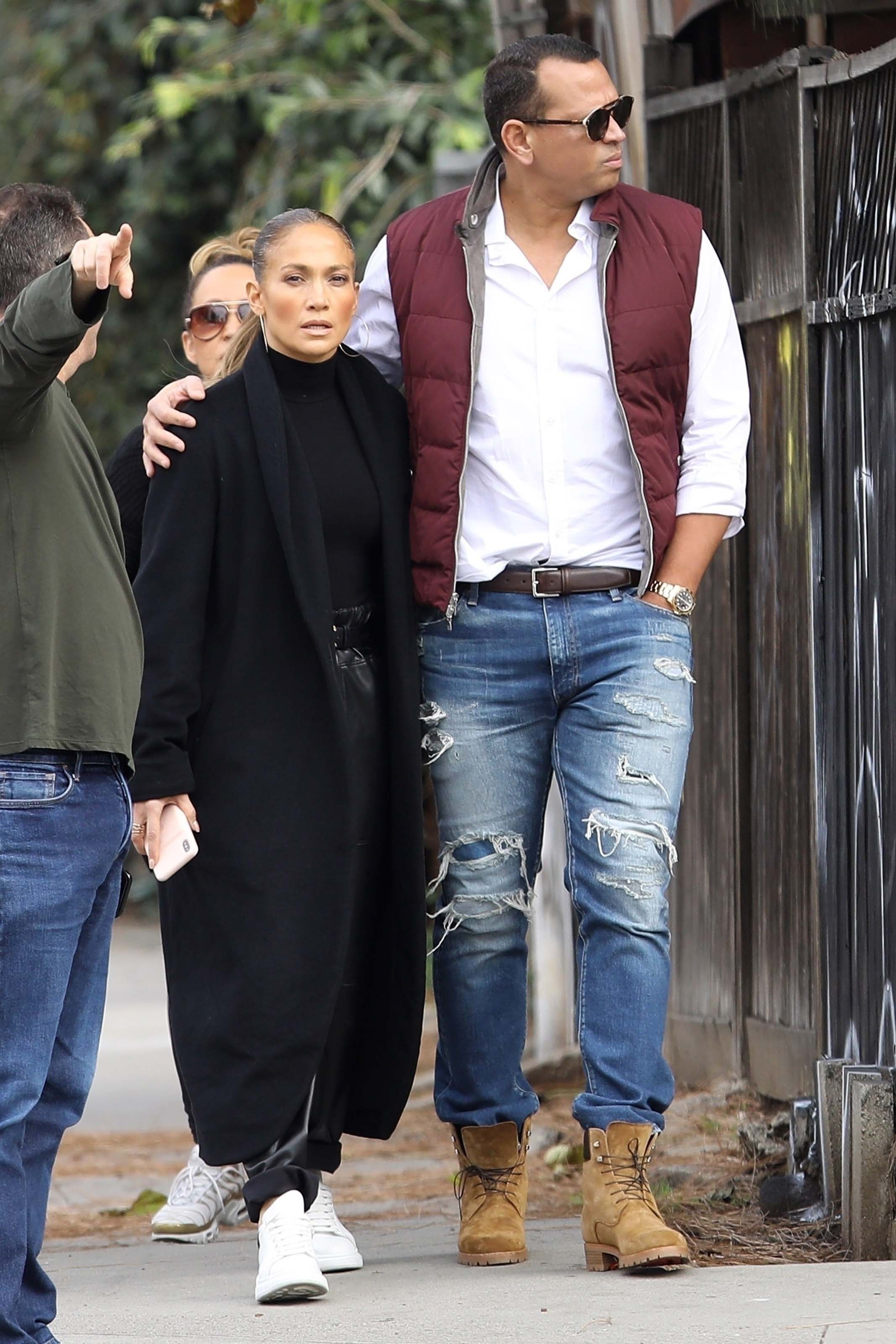 Jennifer Lopez shopping on Sunday morning