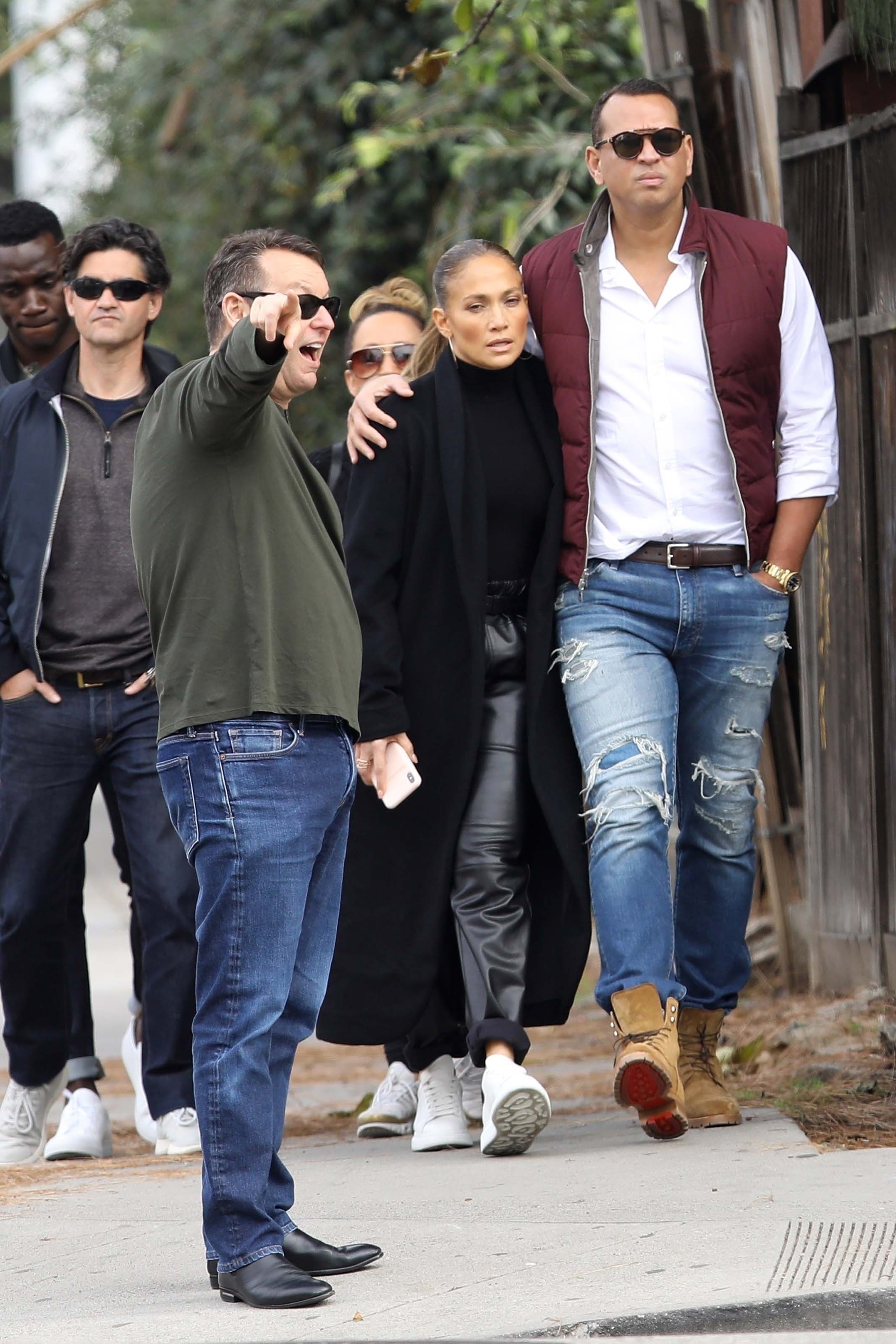 Jennifer Lopez shopping on Sunday morning