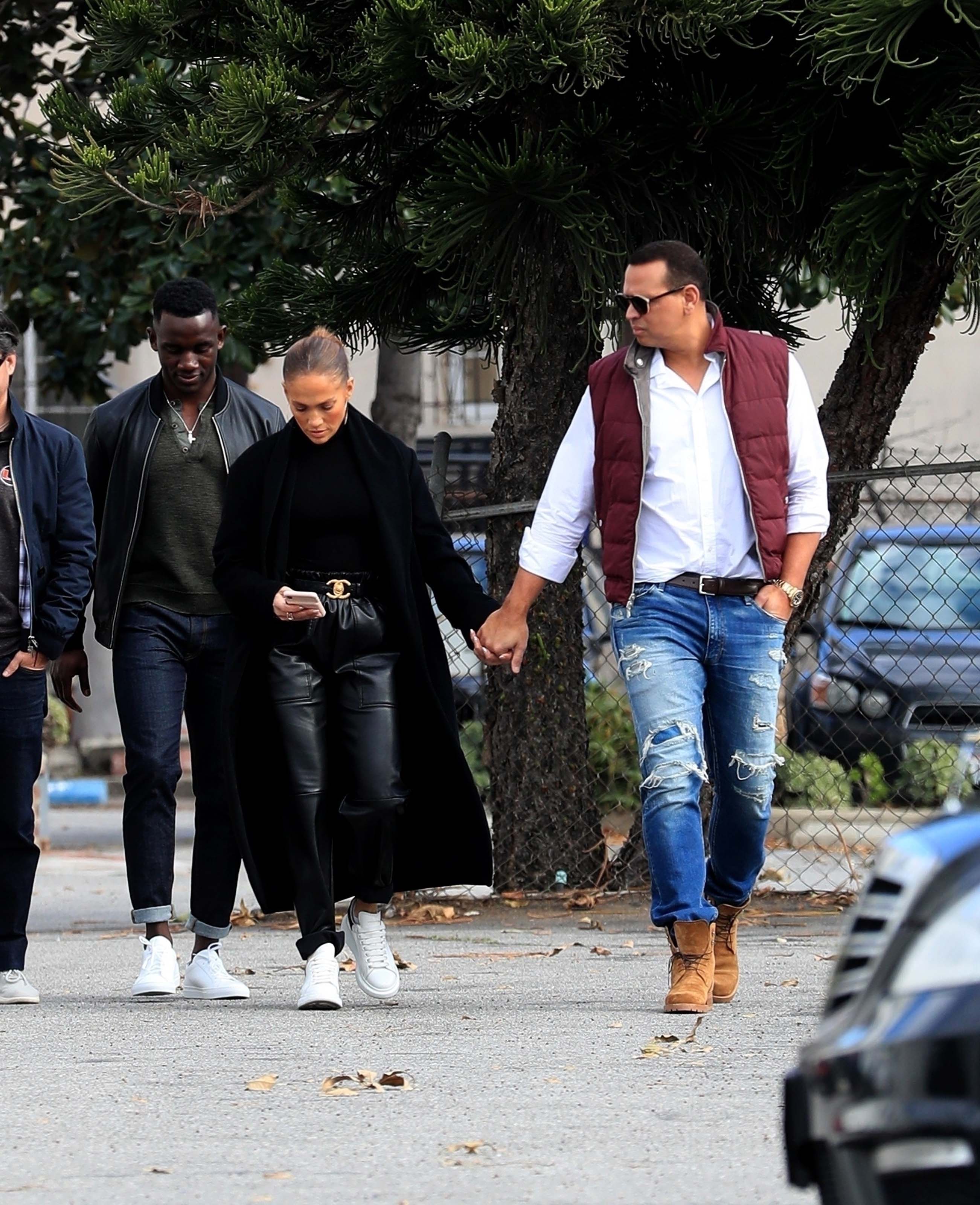 Jennifer Lopez shopping on Sunday morning