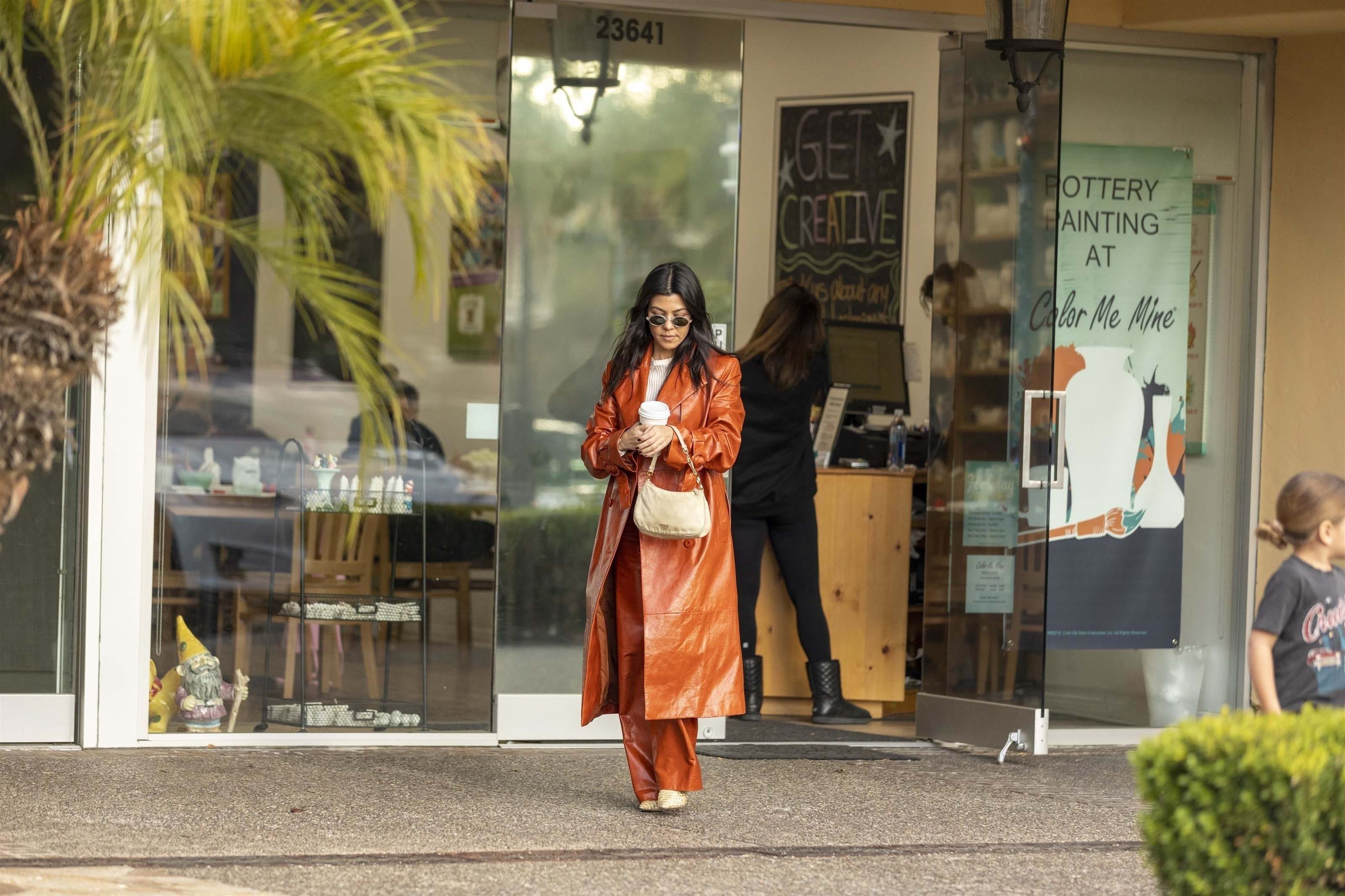 Kourtney Kardashian at Rosti Cafe