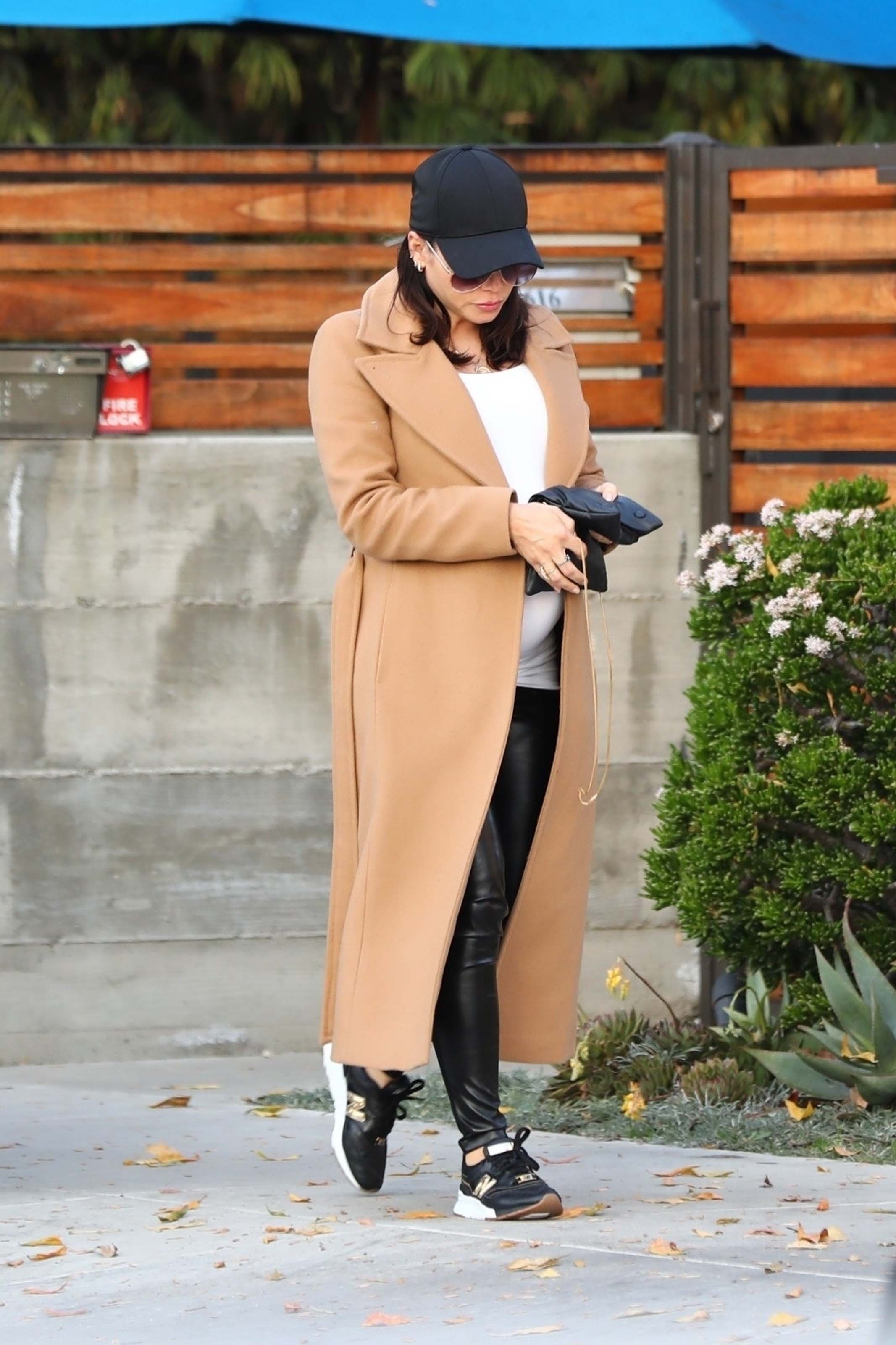 Jenna Dewan out in Studio City