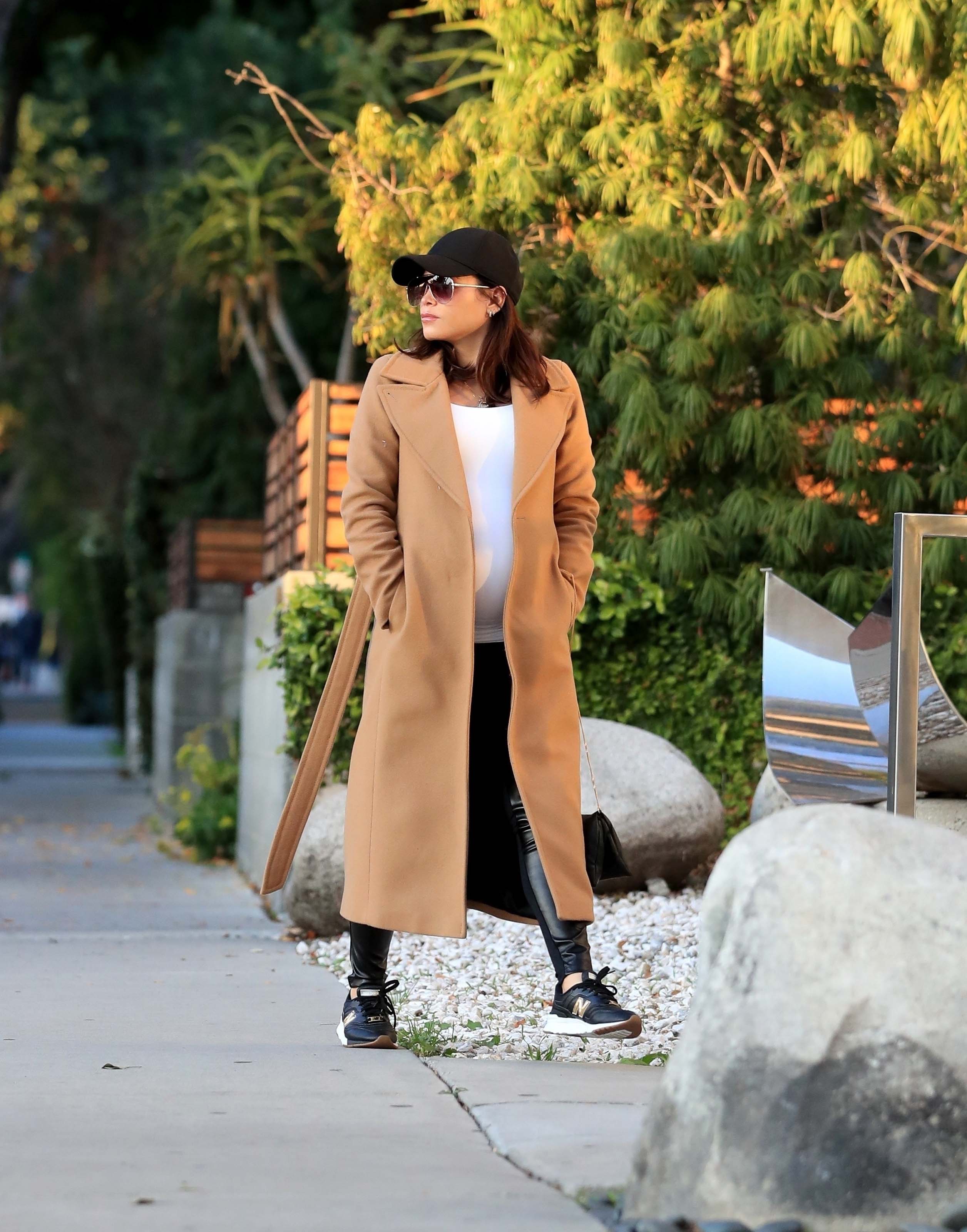 Jenna Dewan out in Studio City