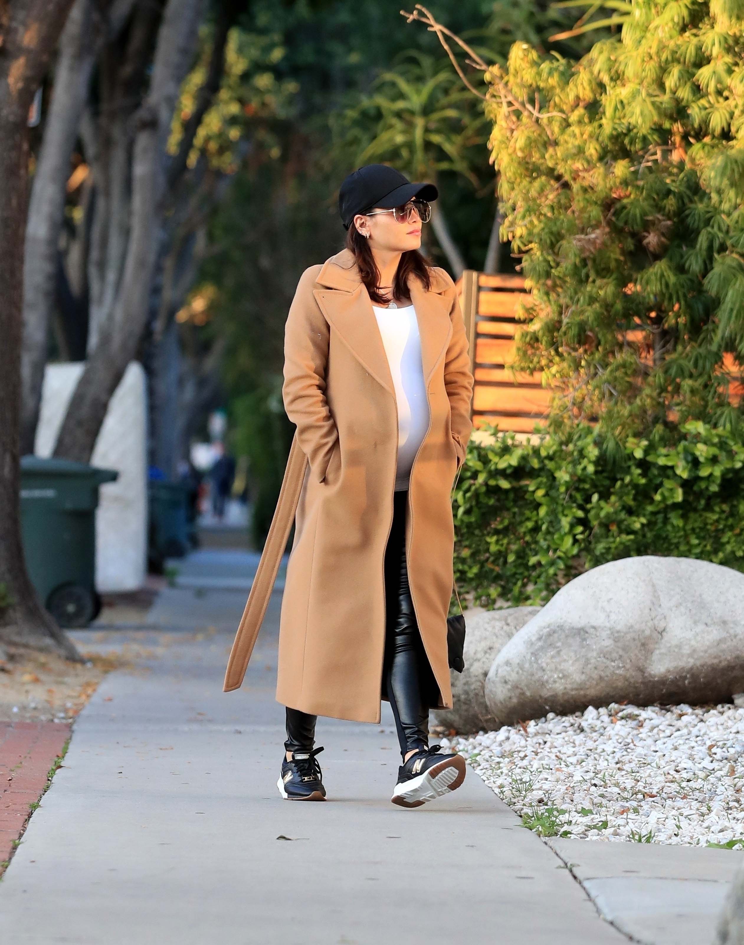 Jenna Dewan out in Studio City