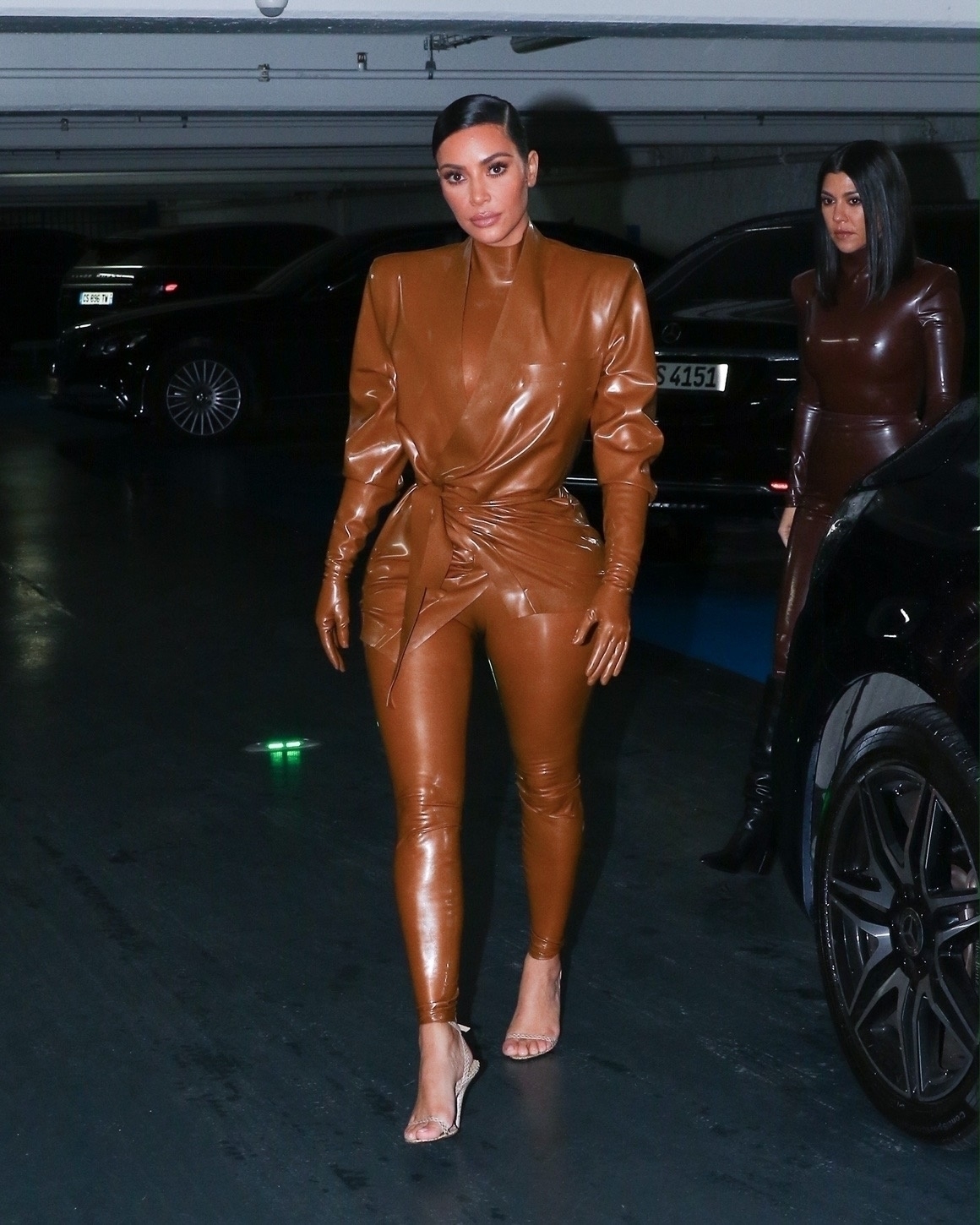 Kim Kardashian & Kourtney Kardashian seen out & about in Paris