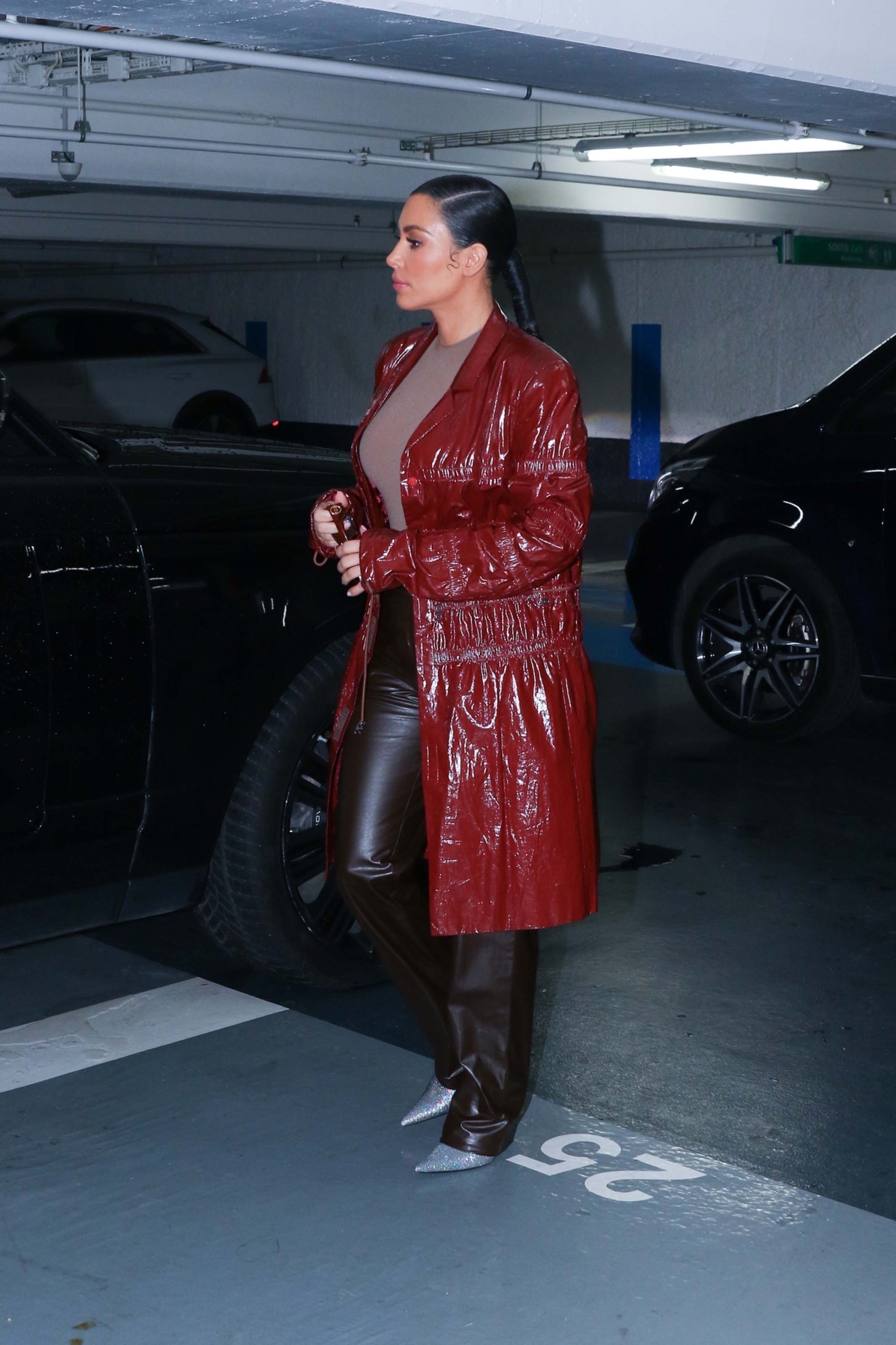 Kim Kardashian leaving her hotel in Paris