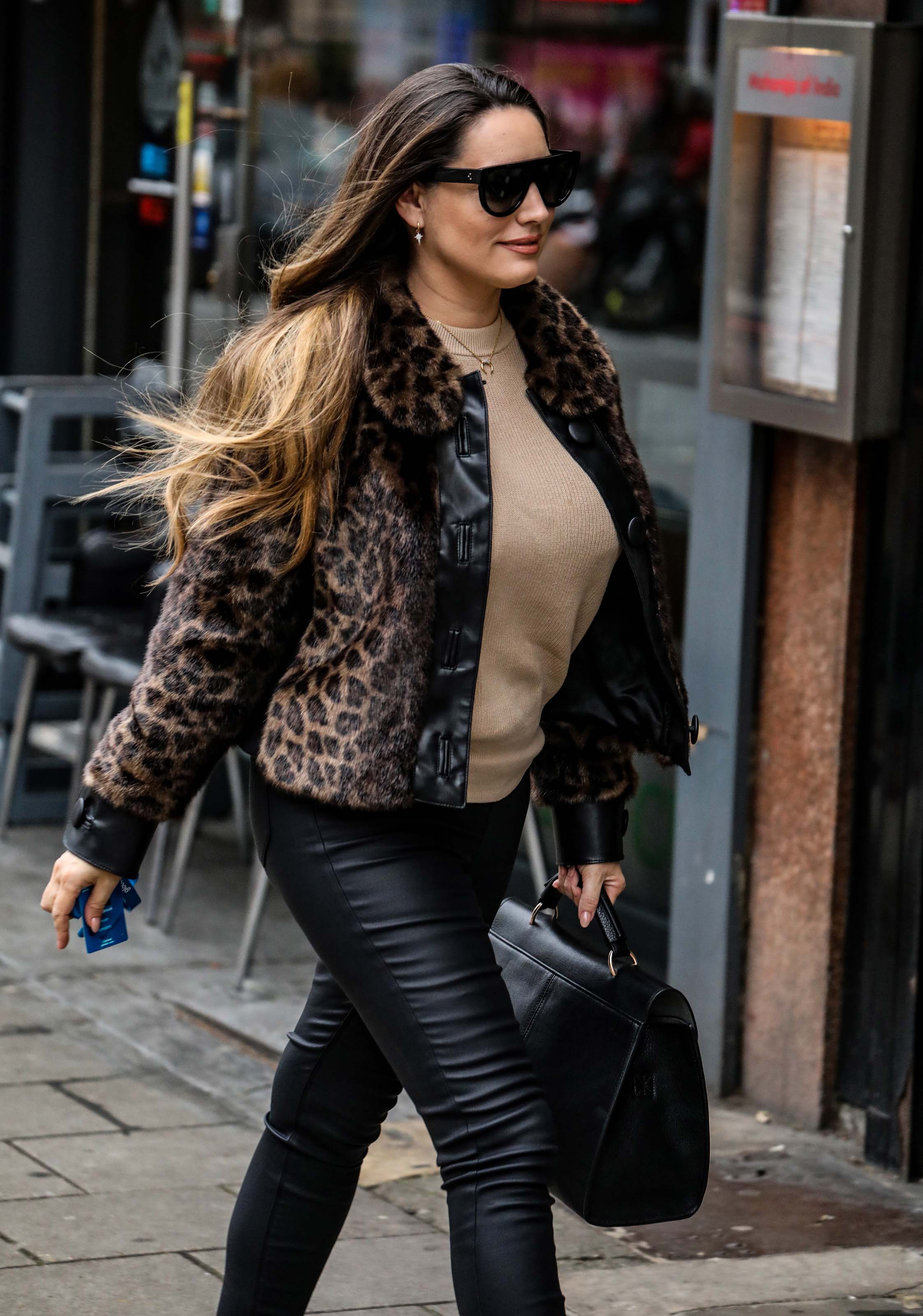 Kelly Brook arriving at the Global Radio Studios