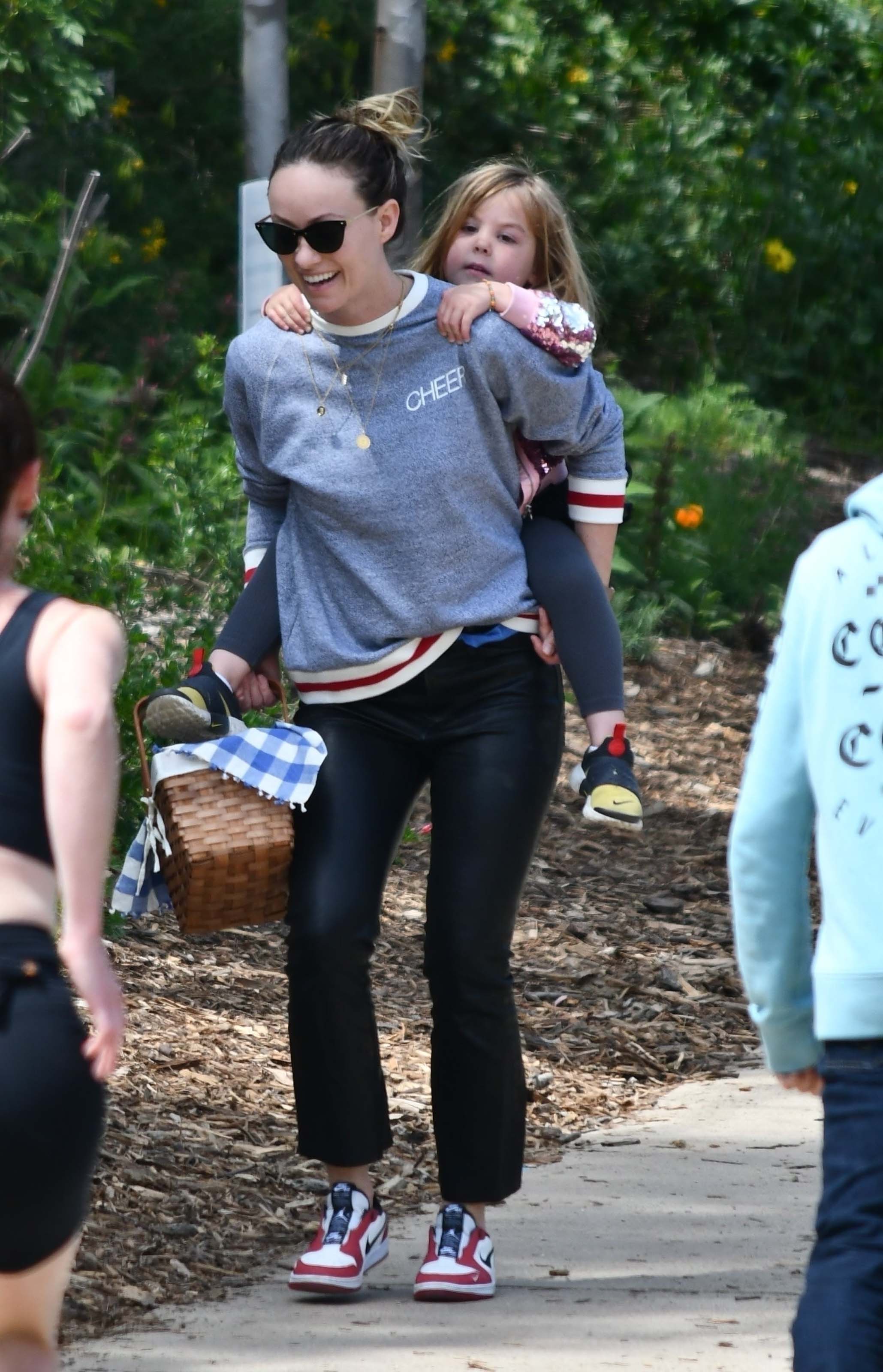 Olivia Wilde makes a trip to the park