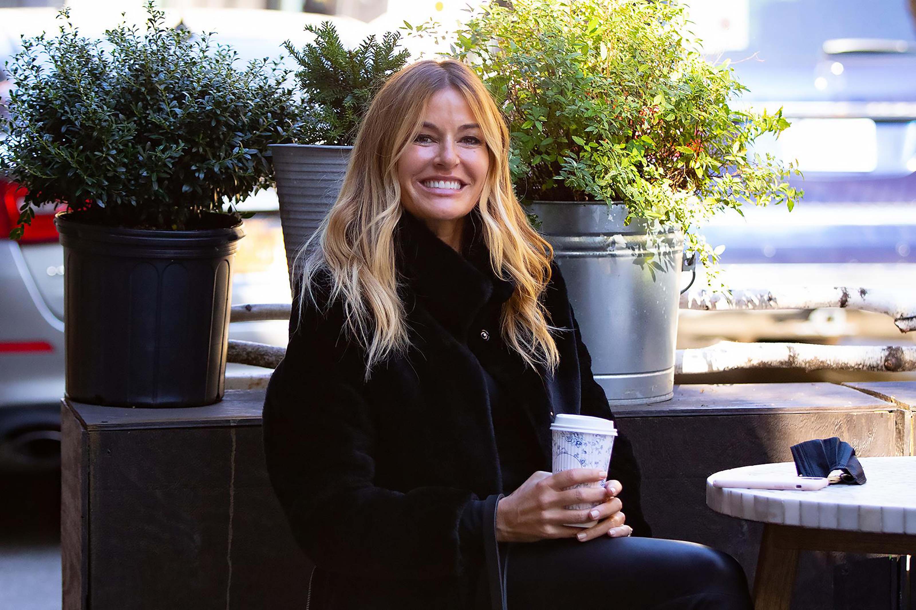 Kelly Killoren Bensimon walking her dog in New York